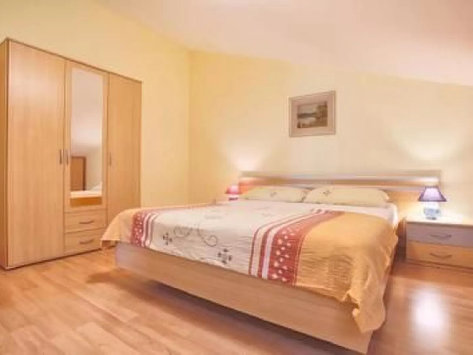 Für 4 Personen ca. 50 m&sup2; in Medulin, Istrien (Medulin und Umgebung)-Image-tags.info