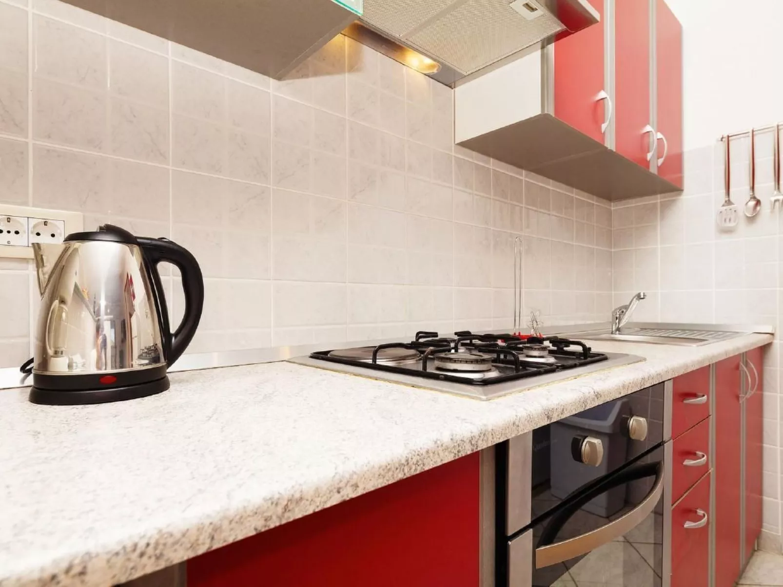 Moderne Ferienwohnung mit jacuzzi-Dedans