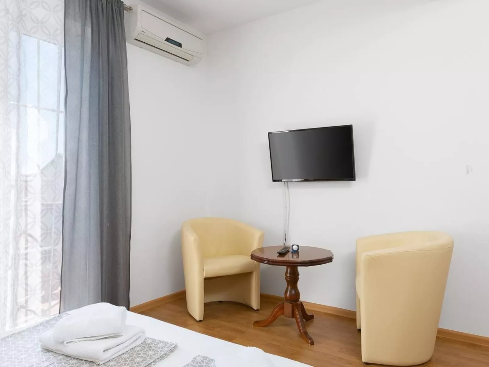 Studio-Wohnung "Marco Polo D1" mit Terrasse-Drinnen