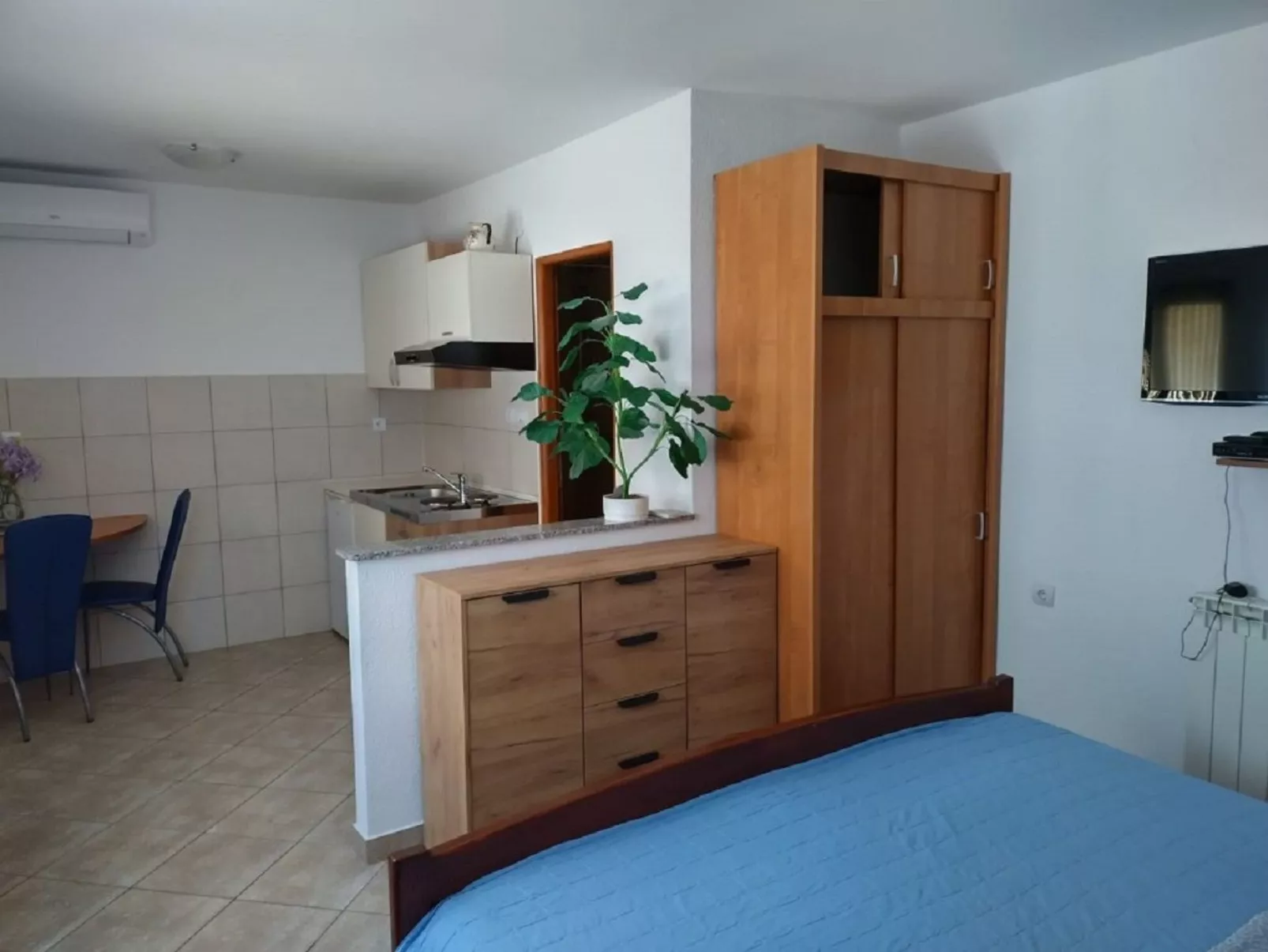 Wohnung "First" mit Terrasse-Drinnen