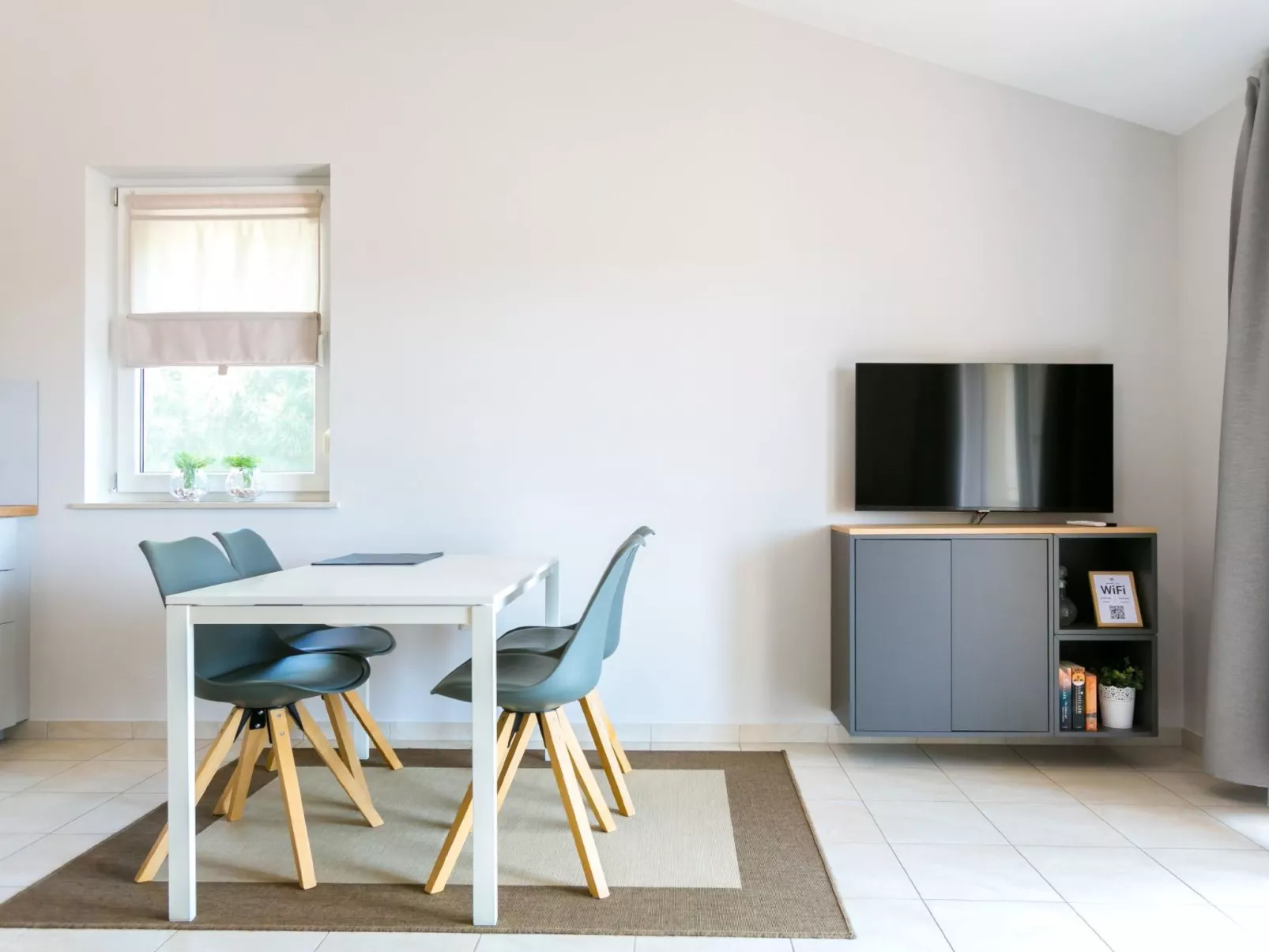 Wohnung "Pinia 4" mit Balkon-Image-tags.info