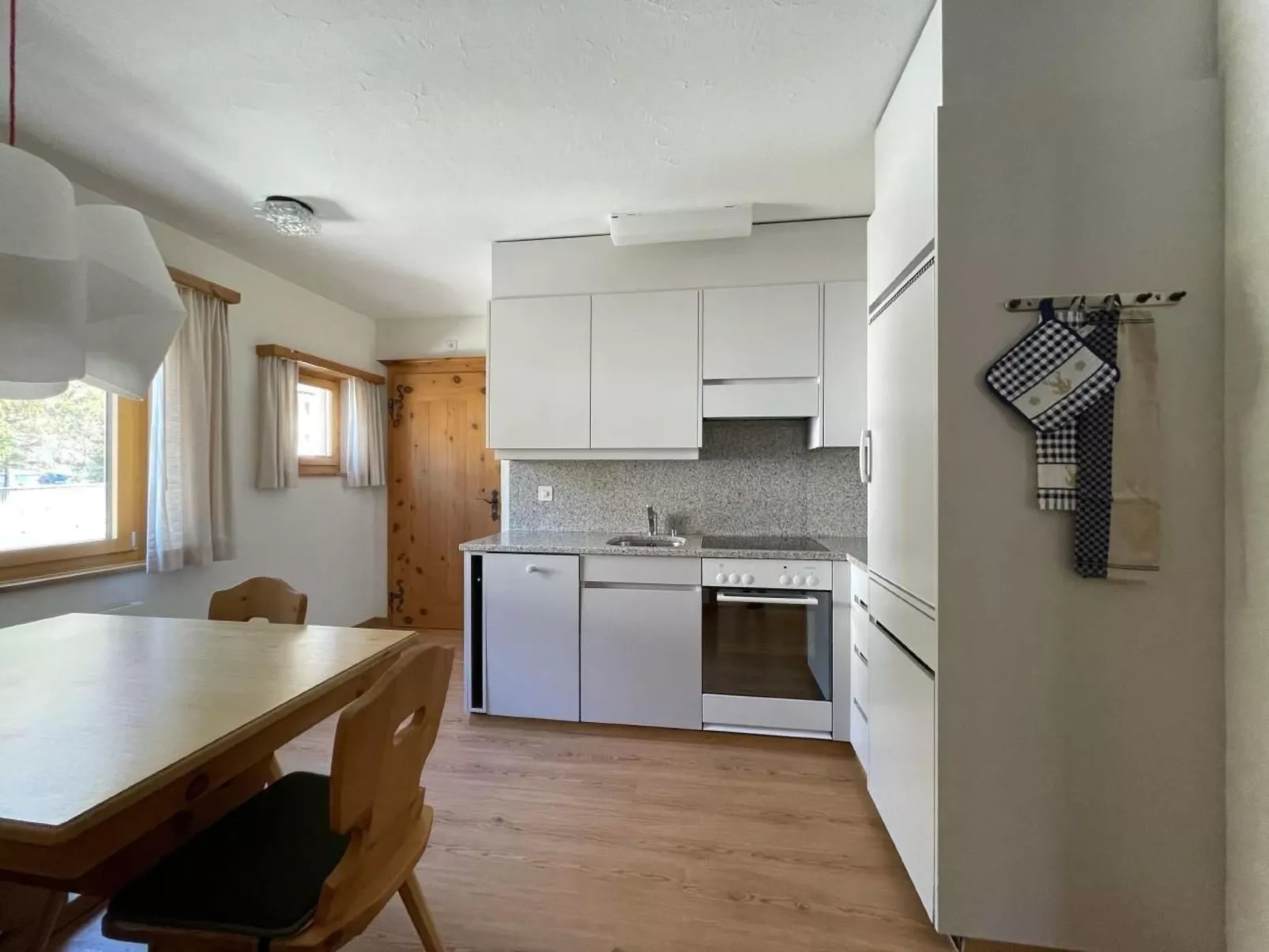 Chesa la Furia WHG 24-Inside