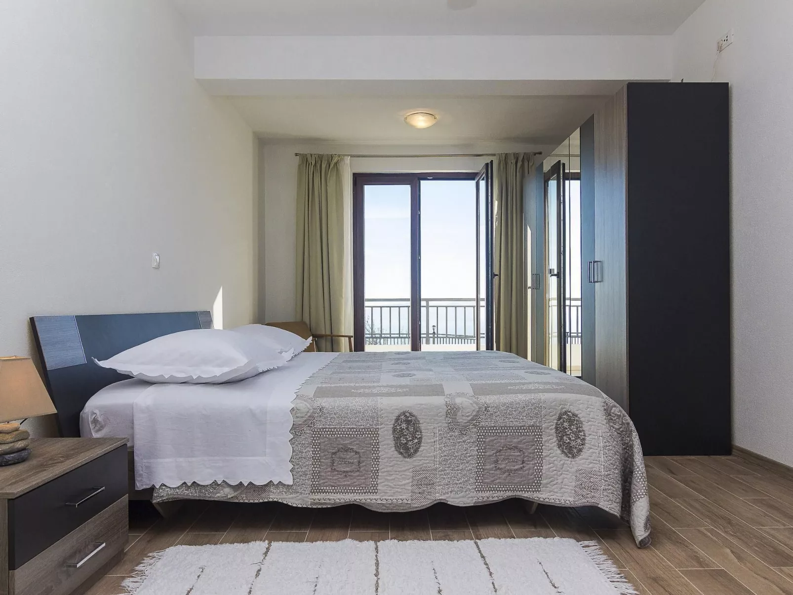 Tome-Image-tags.info