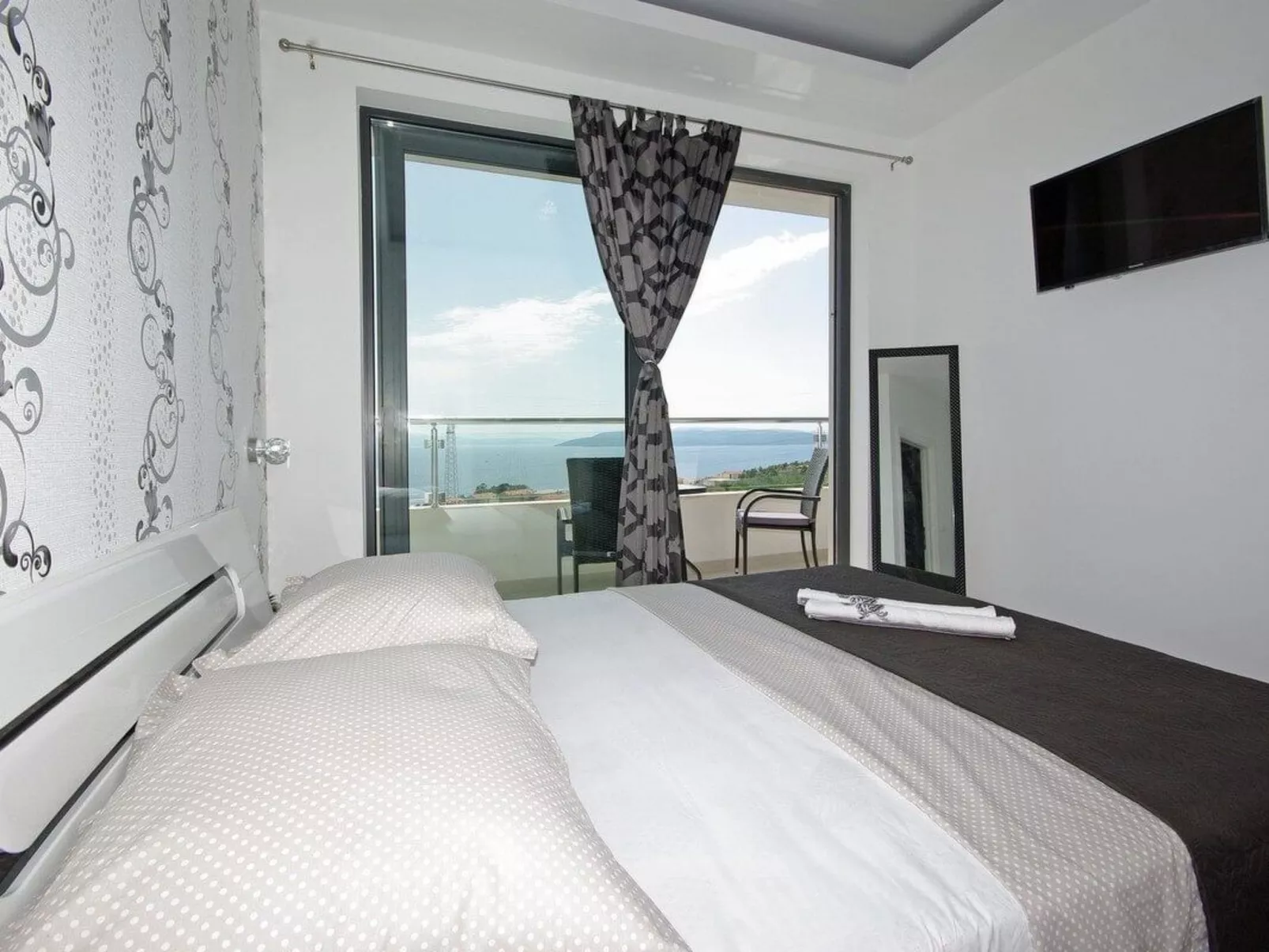 In Makarska mit Privatem Pool-Inside