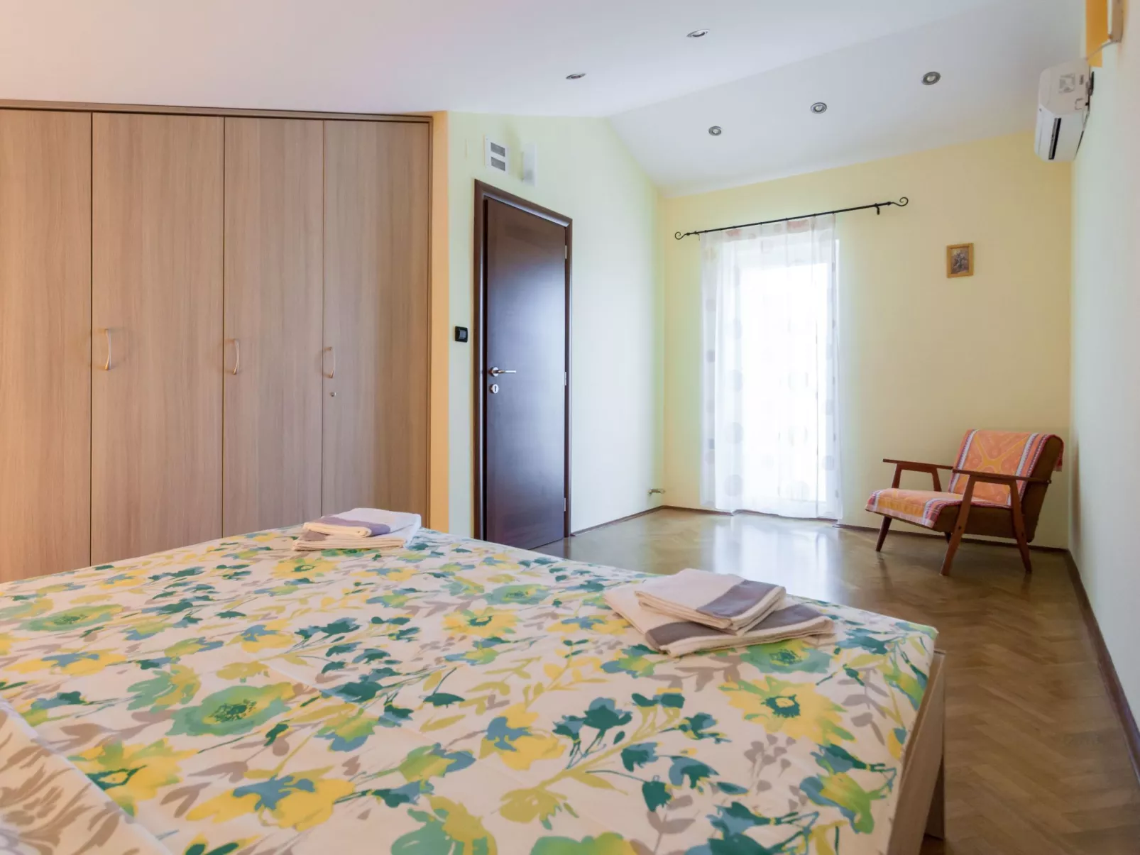 In der Nähe des Meeres, schöne und moderne Wohnung-Drinnen