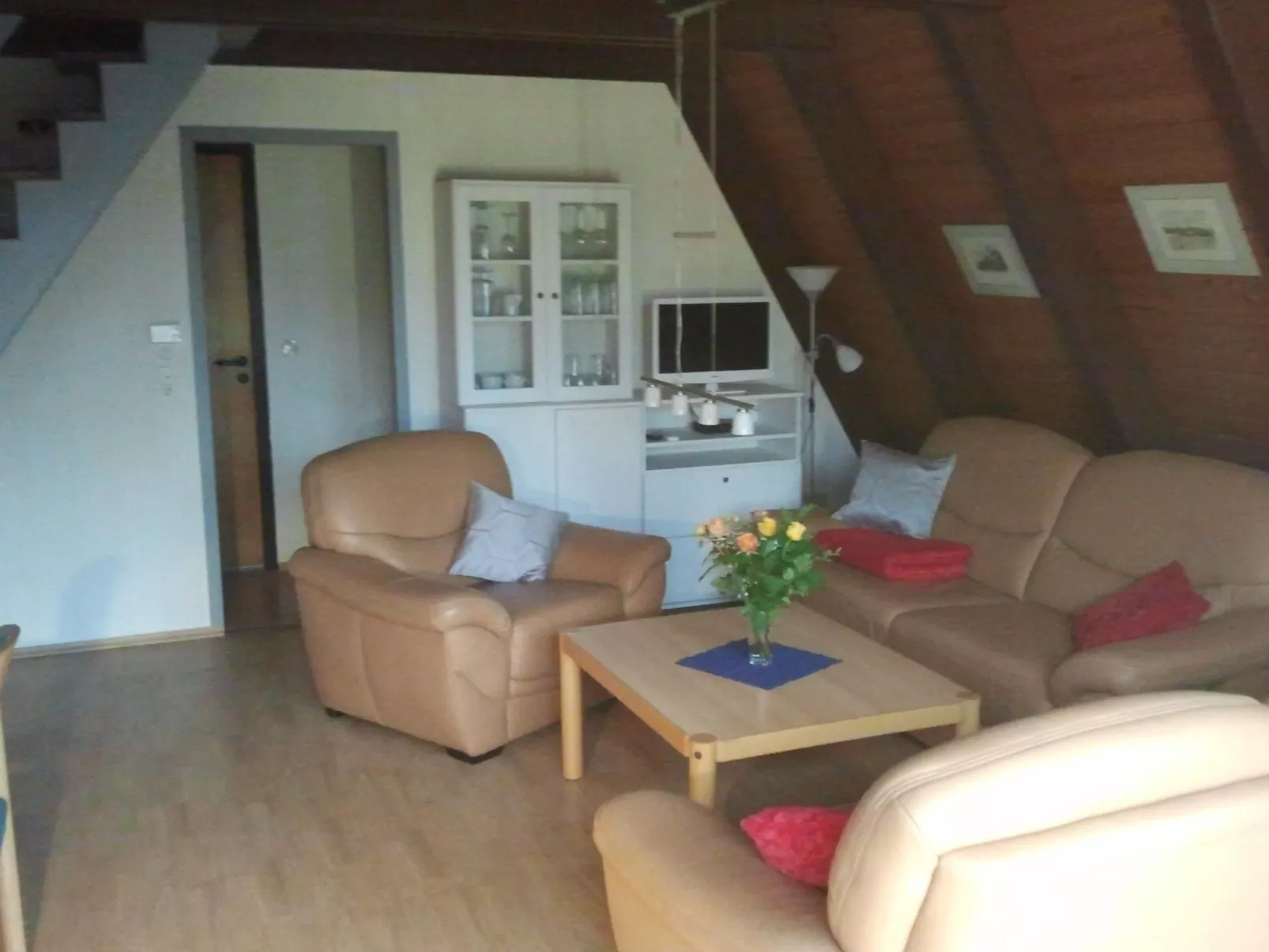 Unmittelbar hinter dem Deich gelegenes Nurdachhaus-Inside