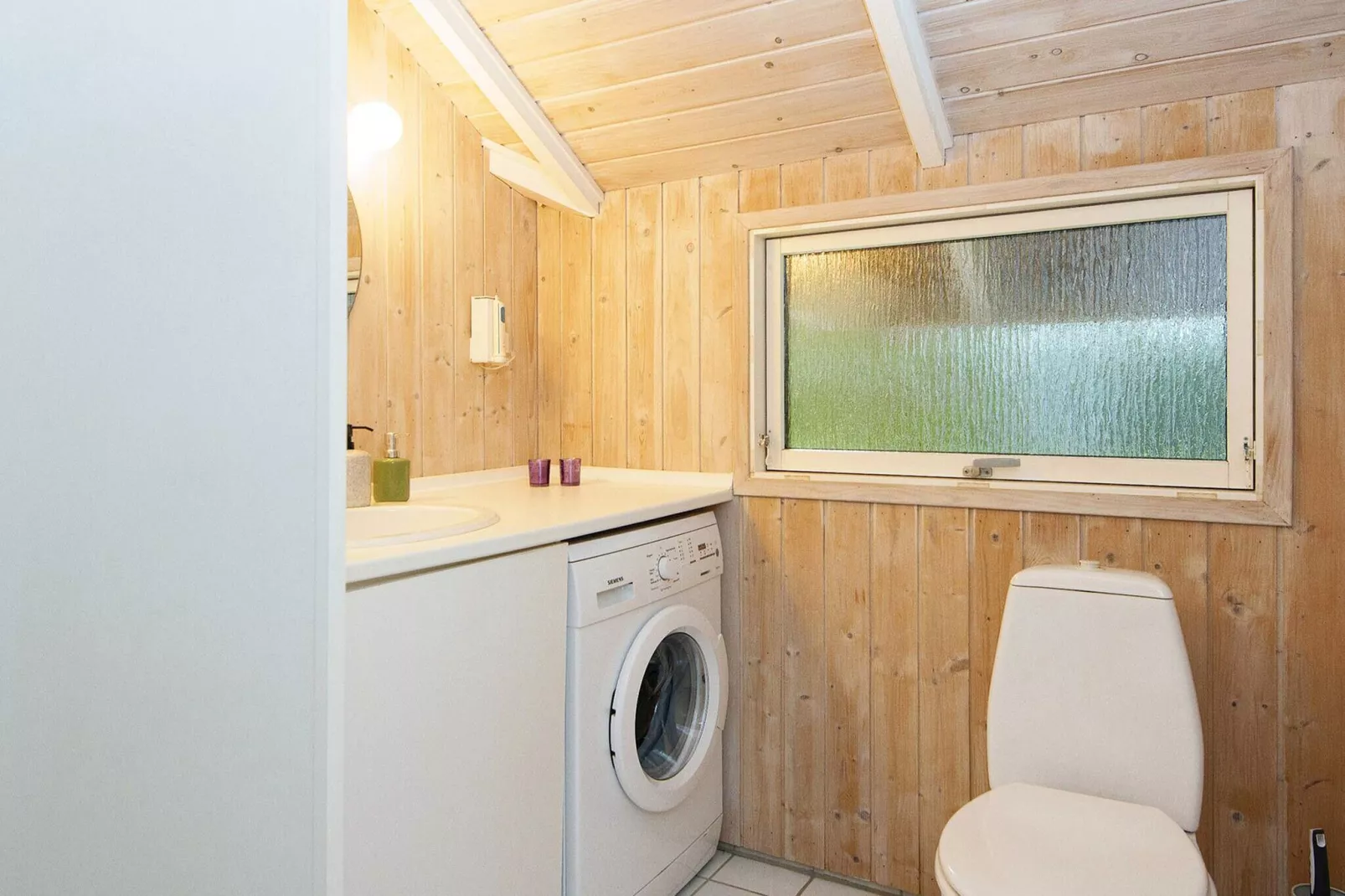 6 person holiday home in Fårvang-By Traum-Indoor