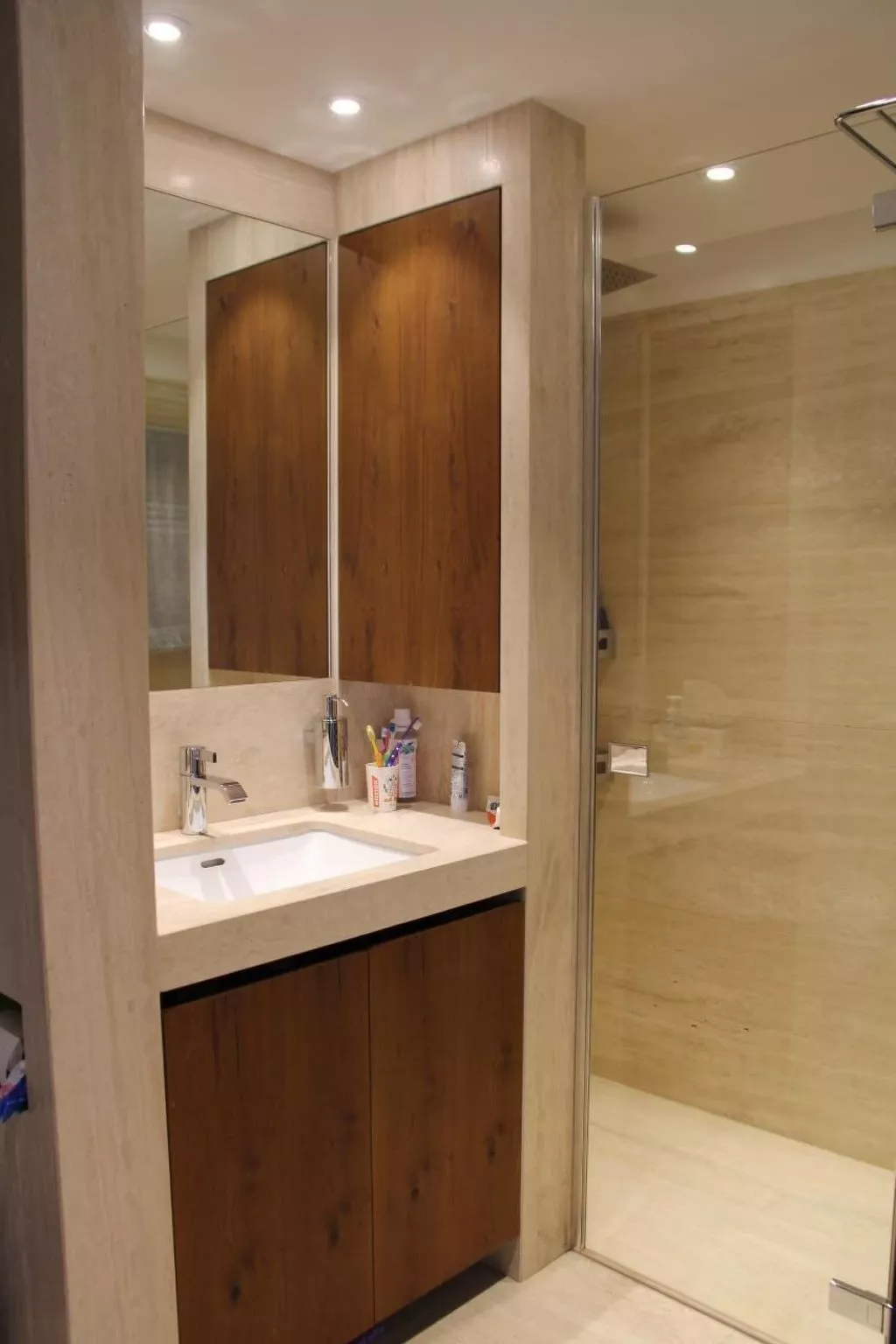 Chesa Madragena-Inside