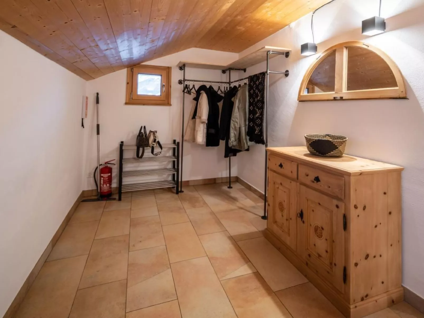 Chesa Sulegl - ÖV inklusive-Dedans