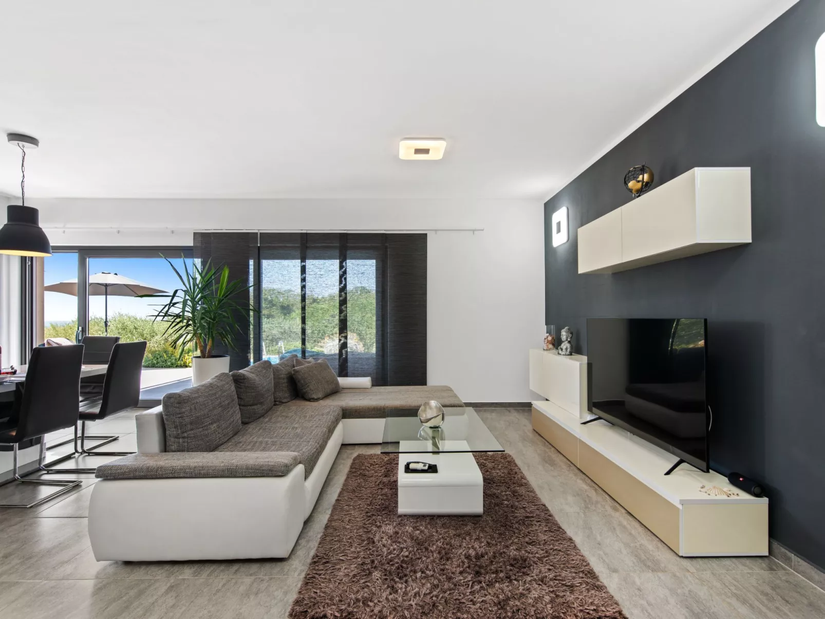 Wunderschönes Ferienhaus in Bužinija mit Pool-Inside