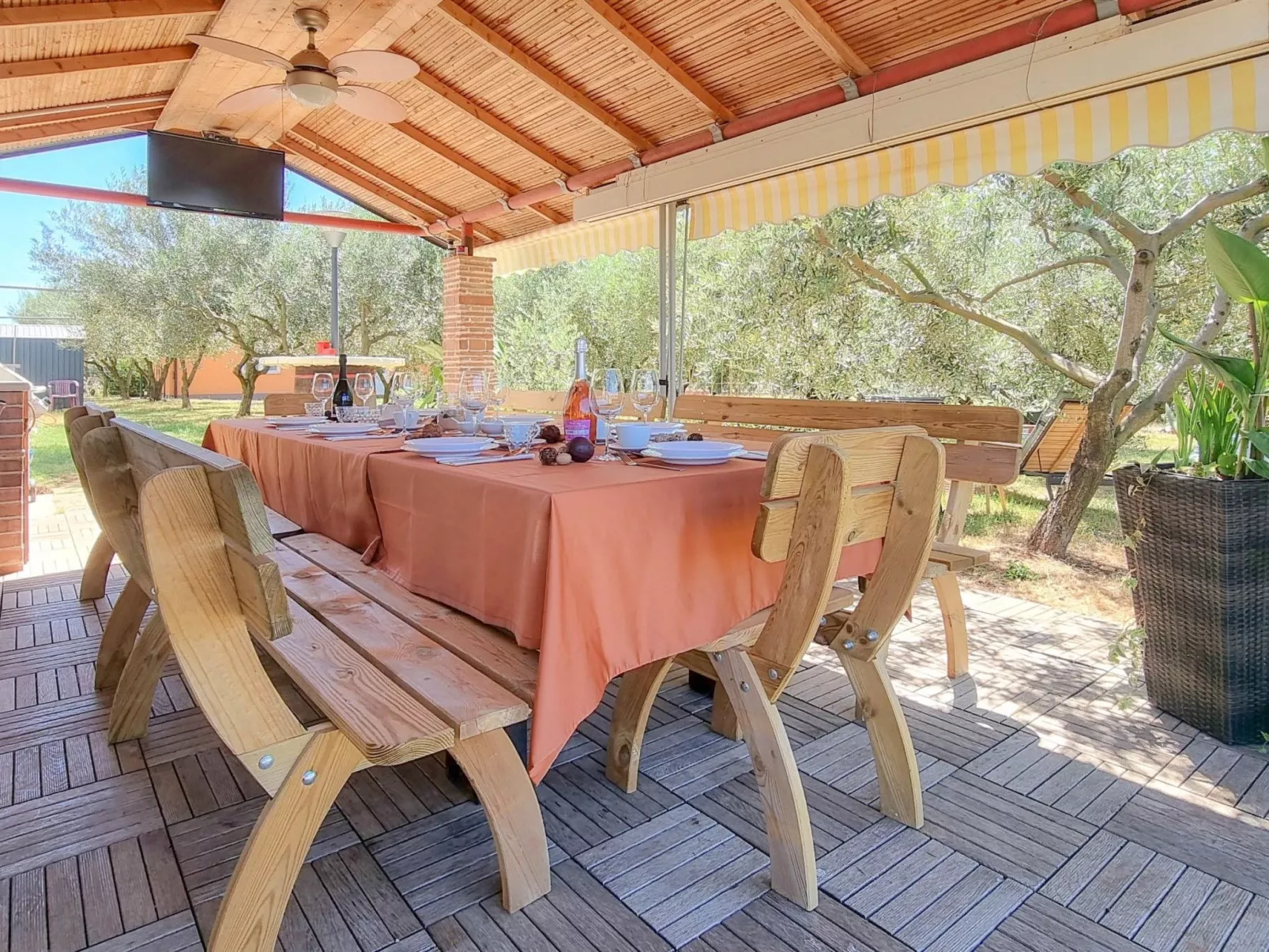 Apartment mit Klimaanlage für 2 Personen-Draußen