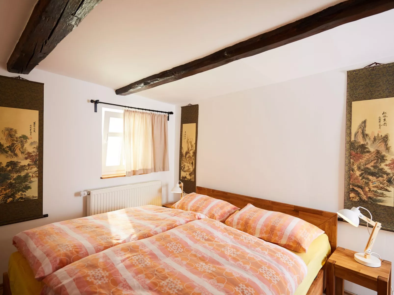 Fachwerkhaus mit Garten, Grill und Terrasse-Dedans