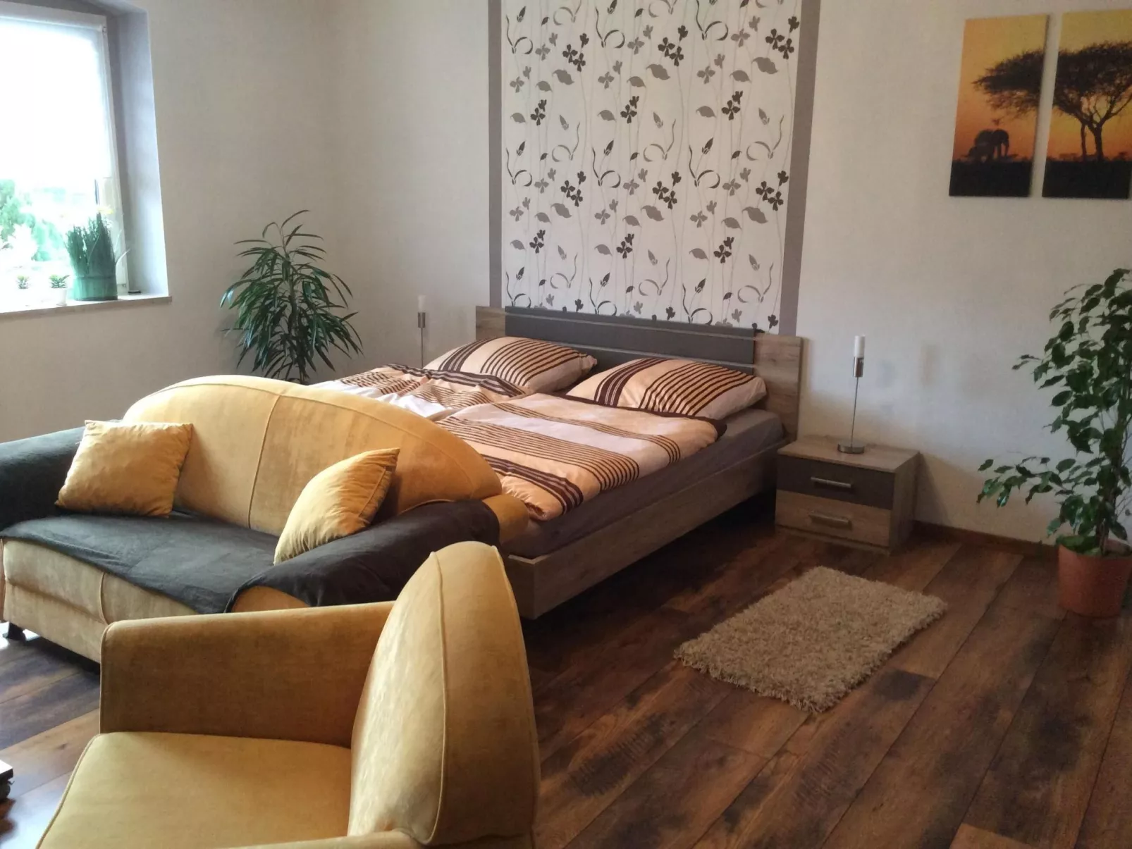 In Neustrelitz mit Garten und Grill-Inside