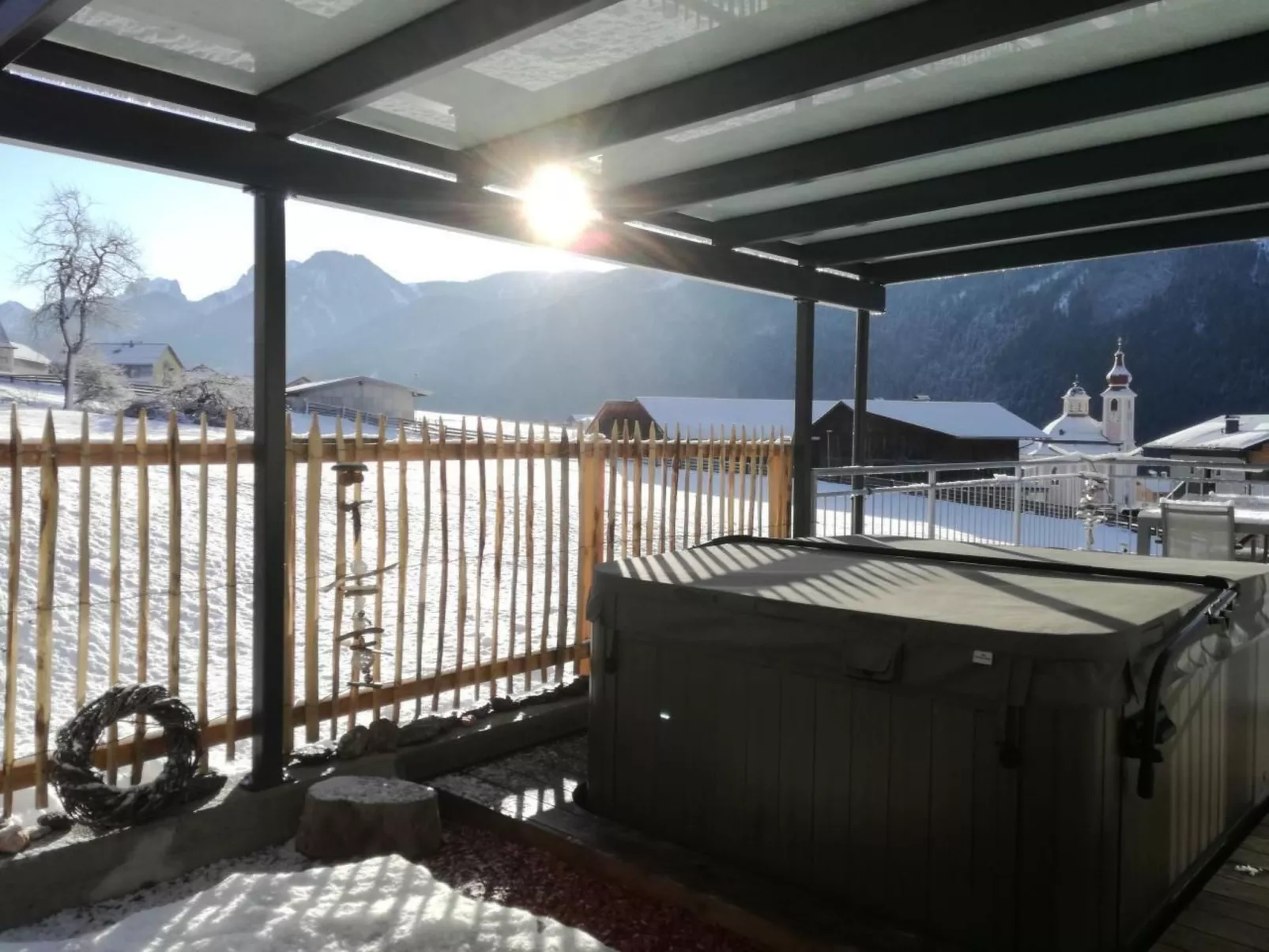 Charmantes Ferienhaus mit Whirlpool-Dedans