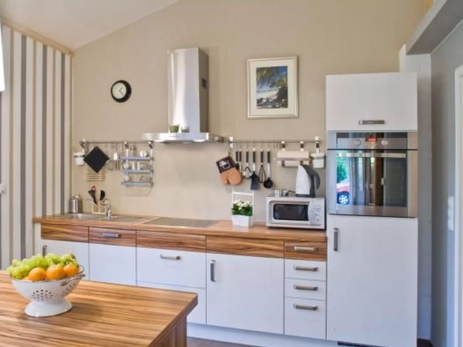 Apartment Teichblick mit eigener Terrasse-Drinnen