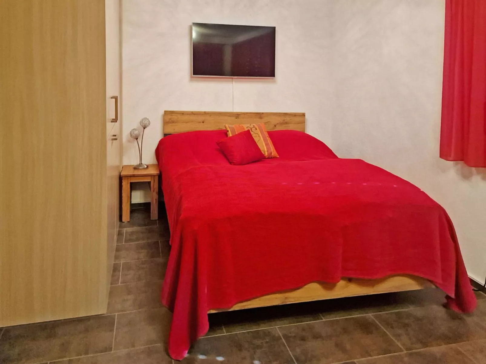 Studio Flumserberg-Image-tags.info