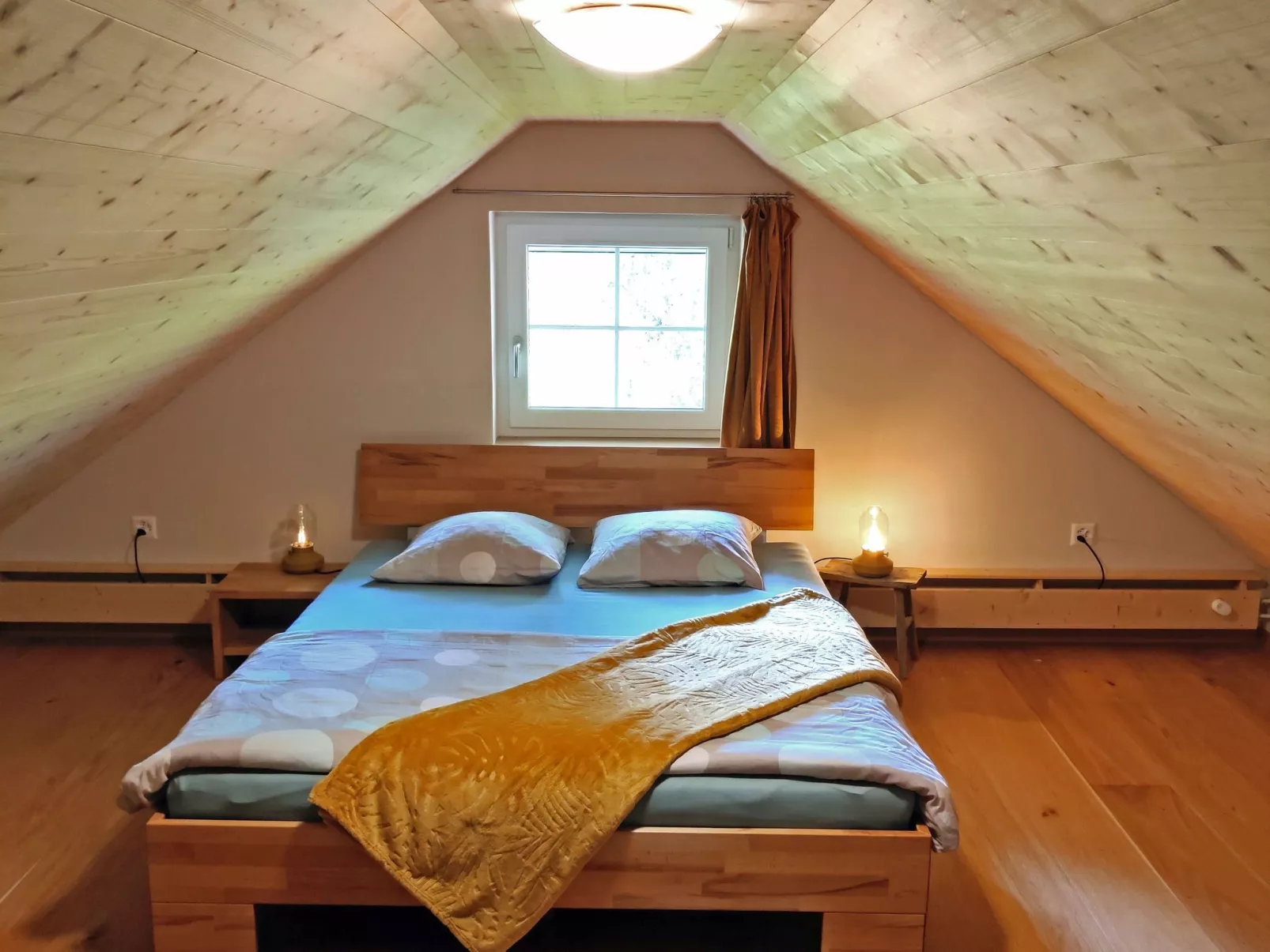 Bauernhaus VordereAu-Inside