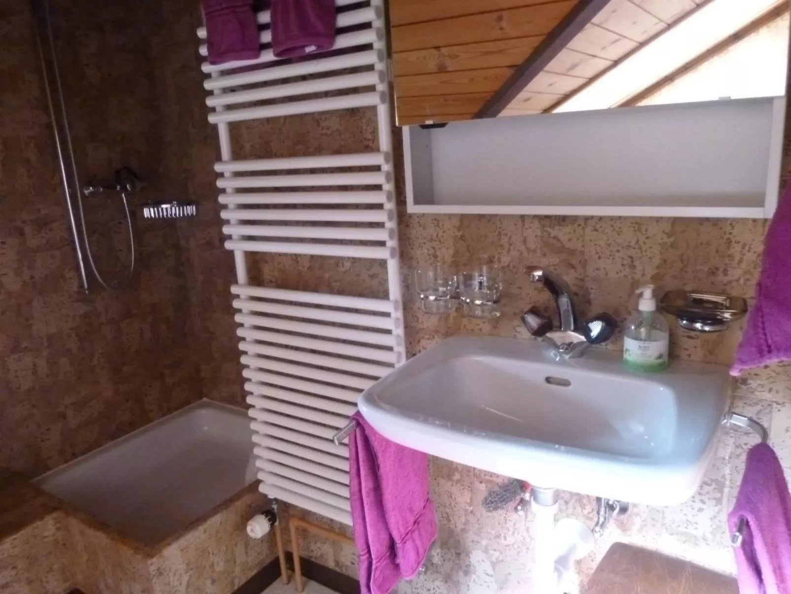 Bauernhof ufem Berg-Inside