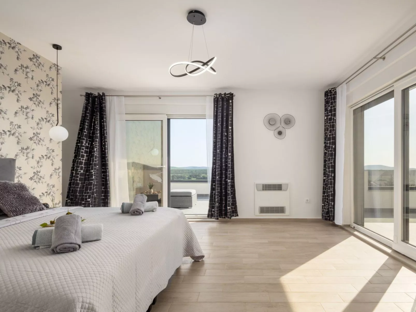 Villa Bura mit Pool und tollem Ausblick-Inside