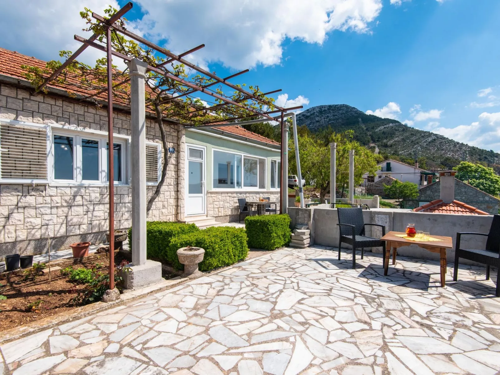 "Kuna" direkt am Strand-Dedans