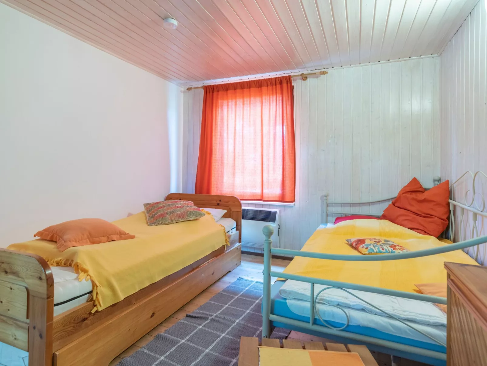 Blockhütte Rudolf-Inside