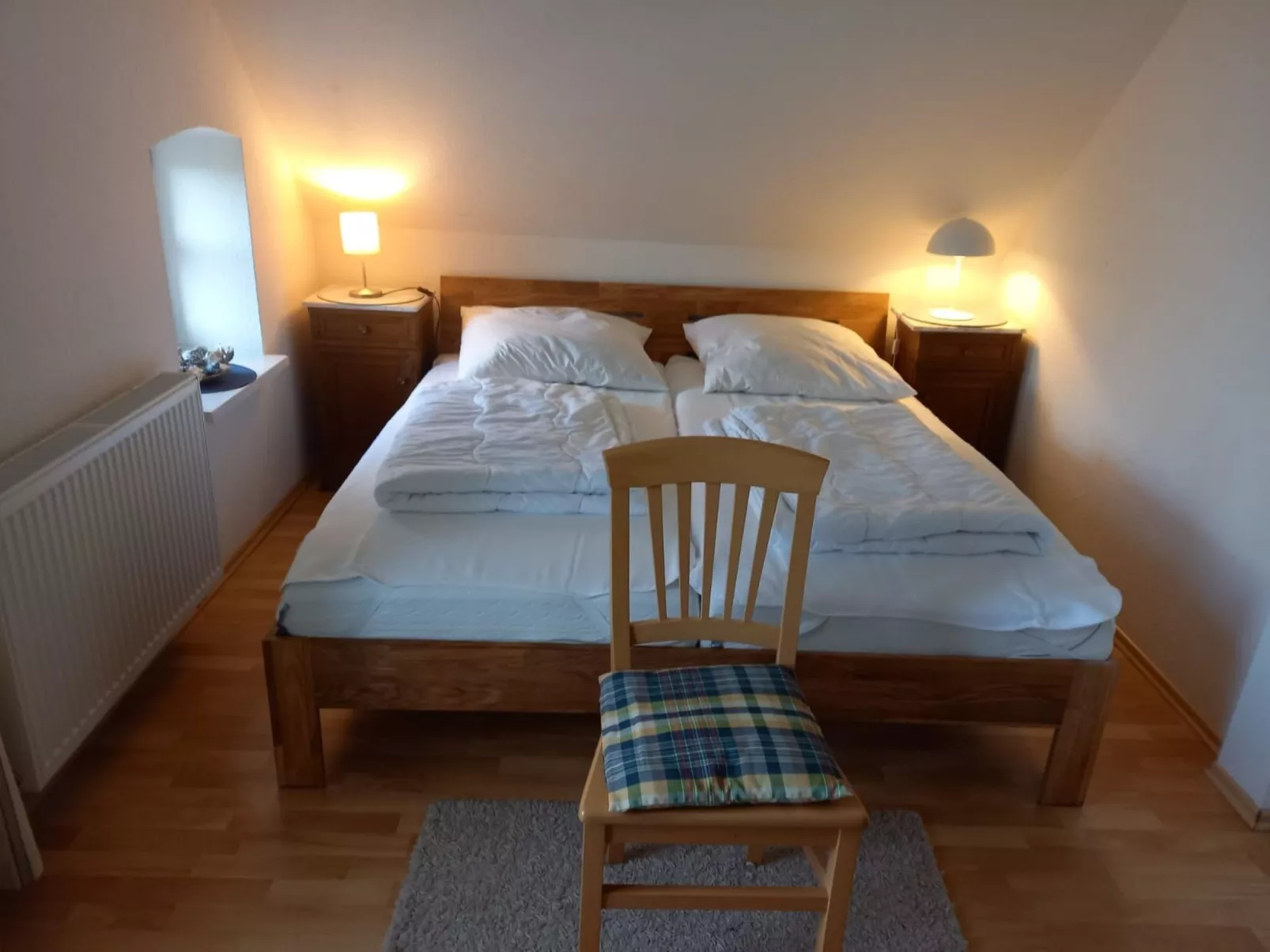 Haus Elbrose inmitten von Rosen mit Elbdeichzugang-Inside