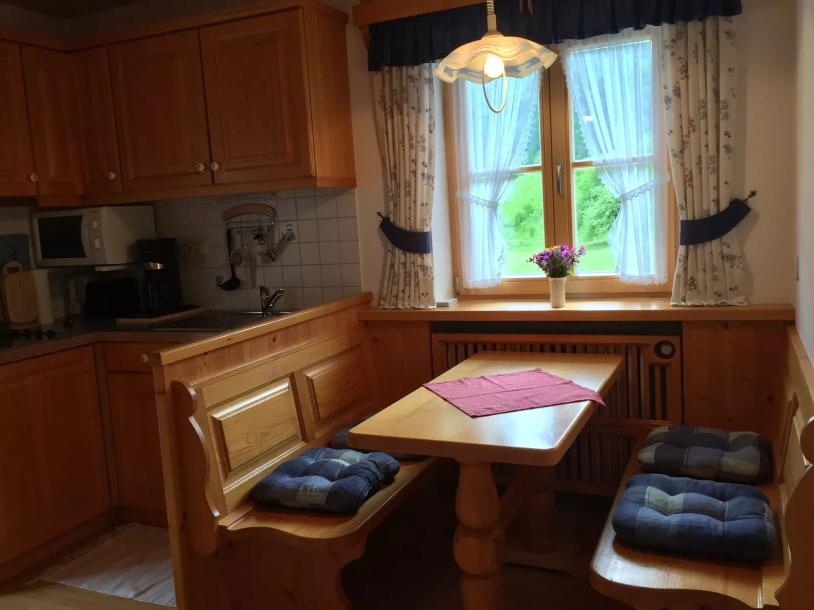 Haus Hinterseer-Dedans