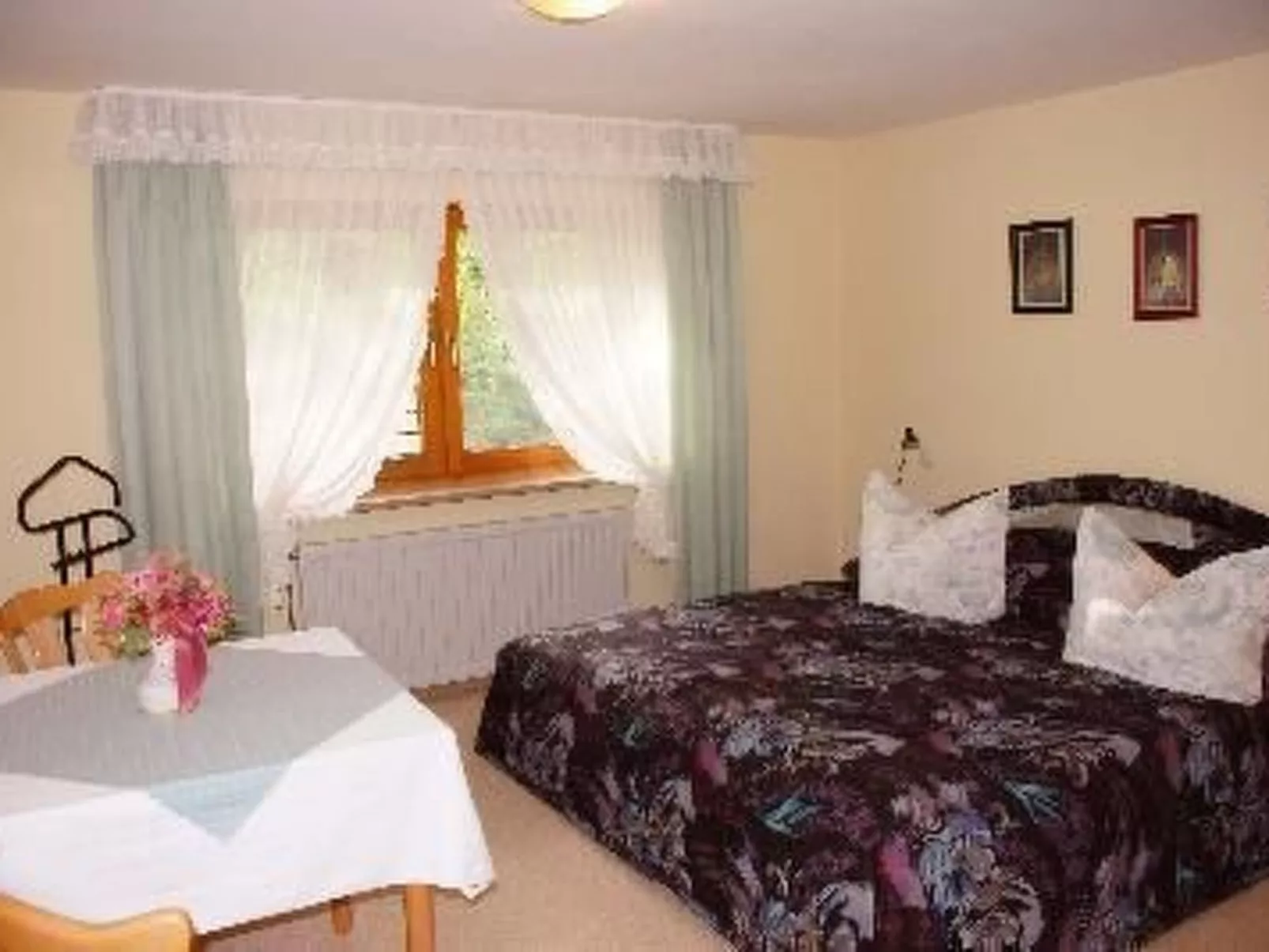 Komfortable Ferienwohnung in Ebensfeld-Inside