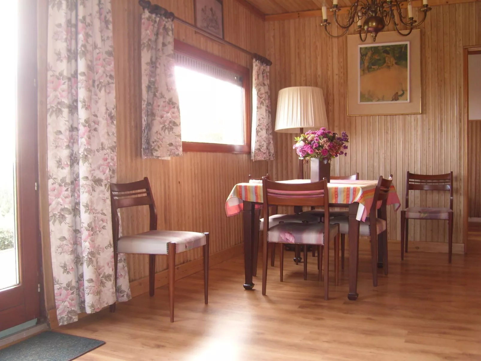 "Chalet Forzée" mit Terrasse-Inside