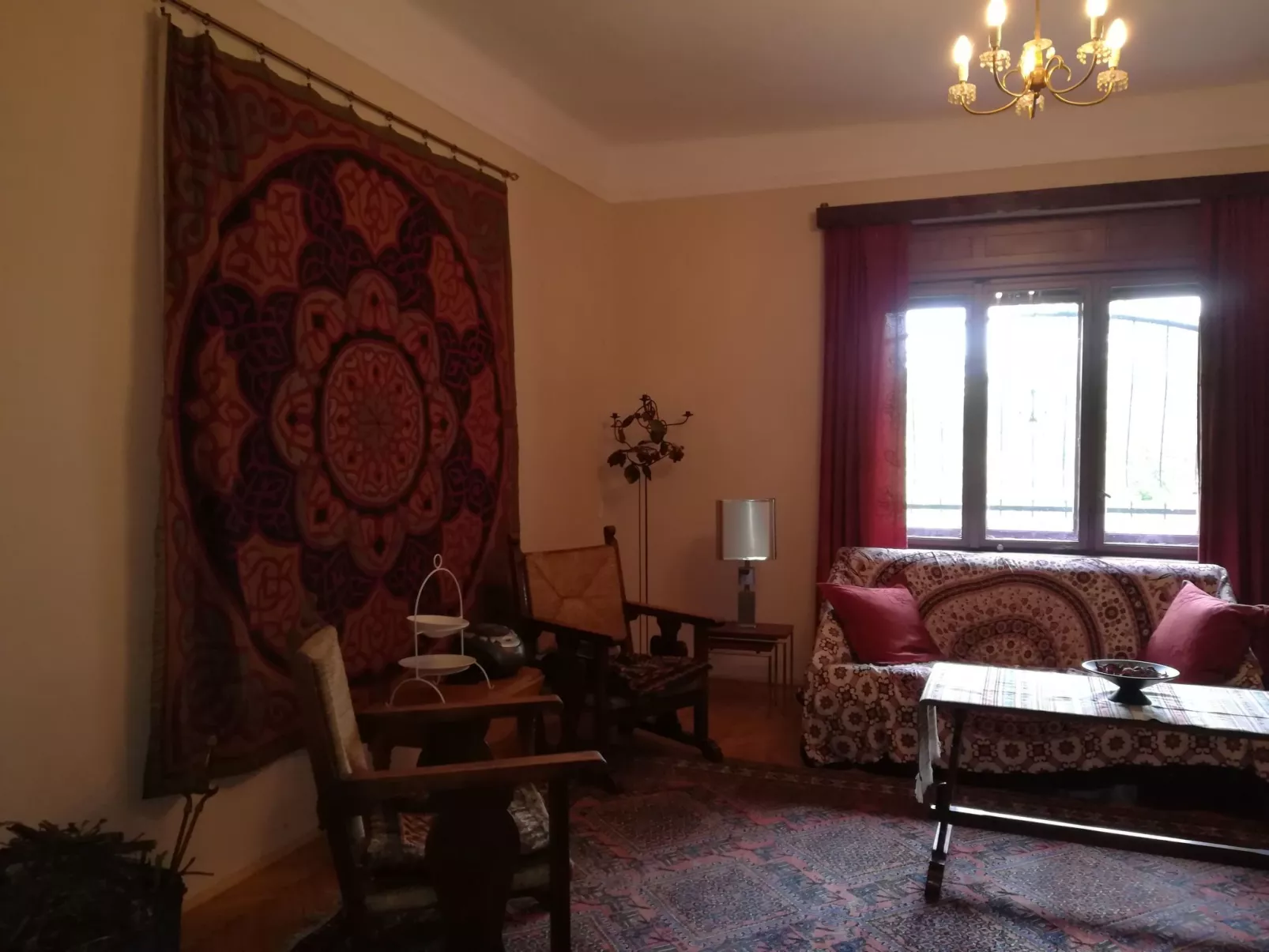 Mit biologischem Schwimmteich-Drinnen