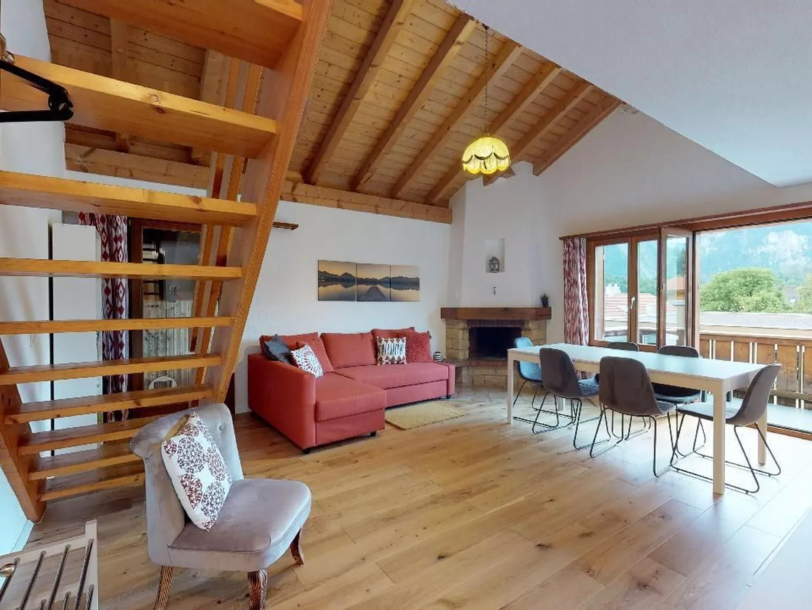 MAISONETTE 4.5Zimmer-Inside