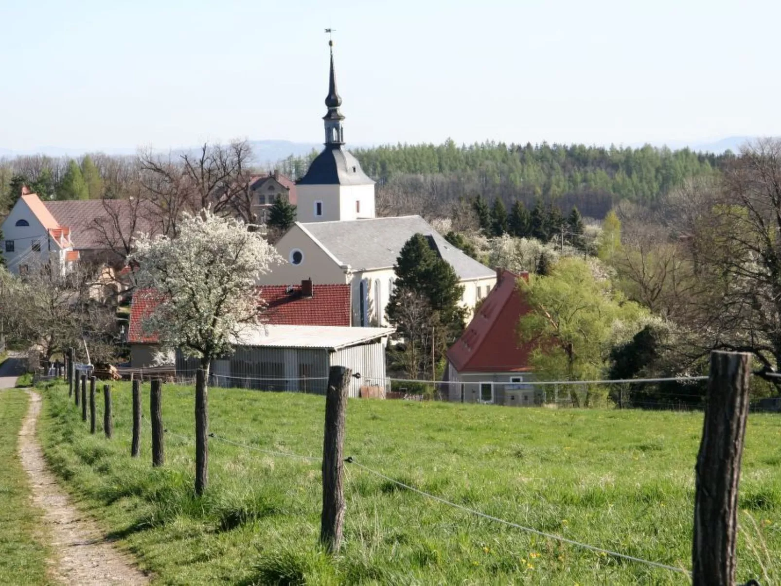 In Maxen mit Privatem Pool-Drinnen