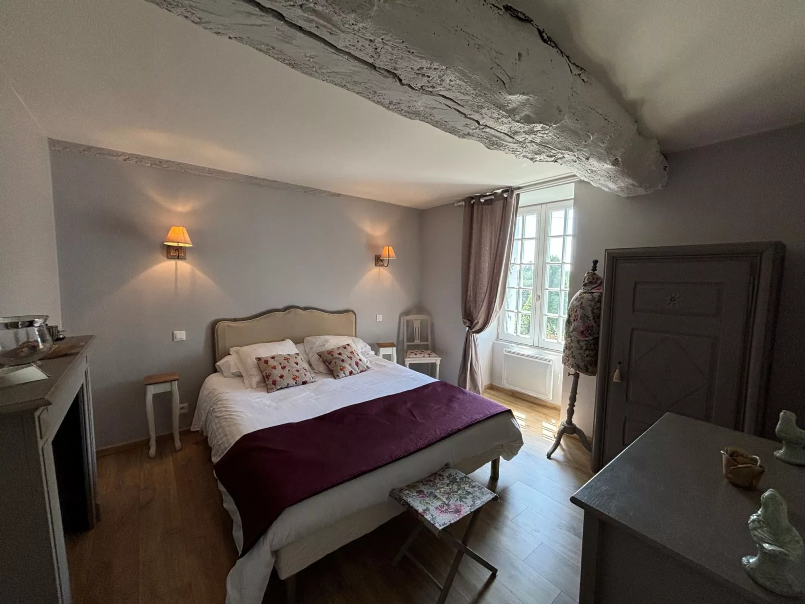 Manoir du Vaugarny in Saint-Étienne-en-Coglès-Inside