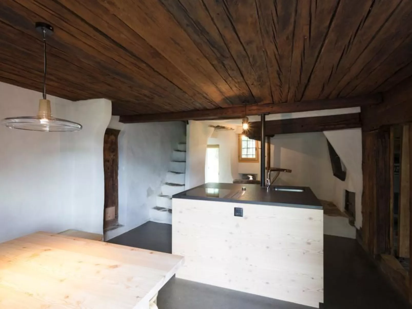 Gitsch unten-Drinnen