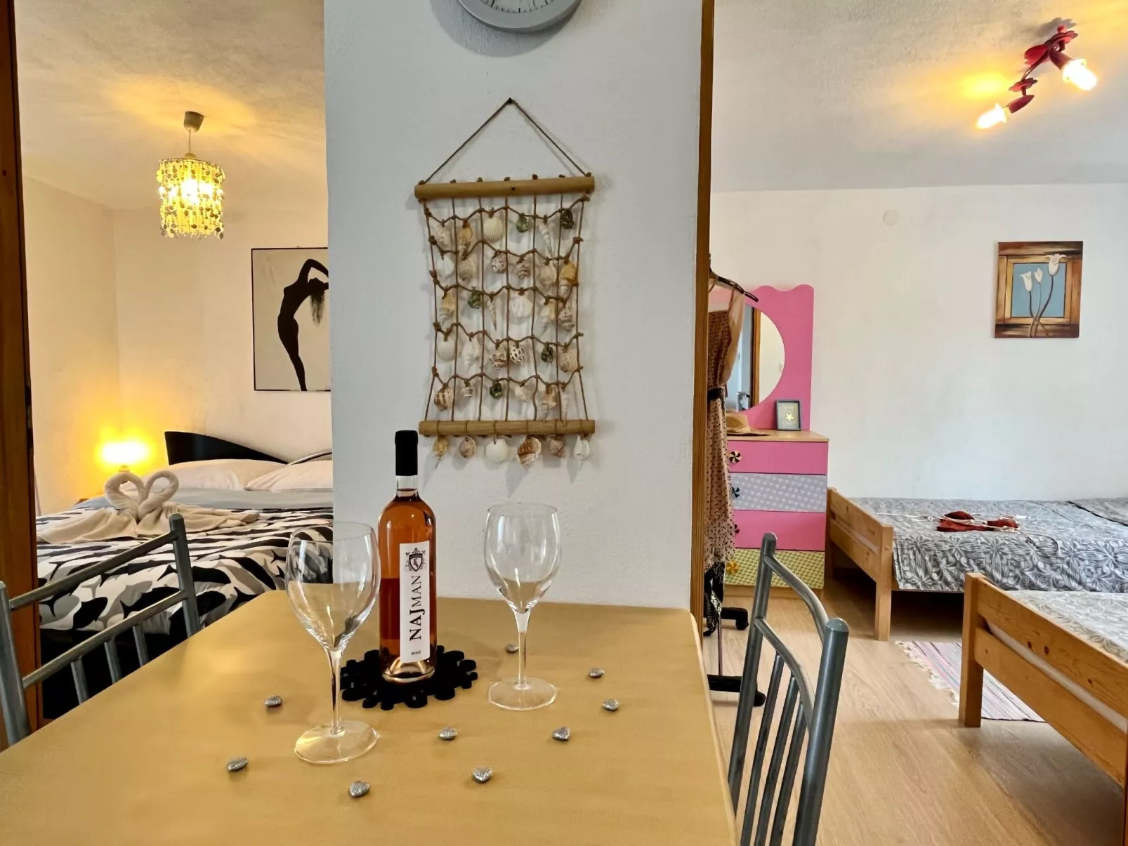 Stela in Karin Gornji-Dedans