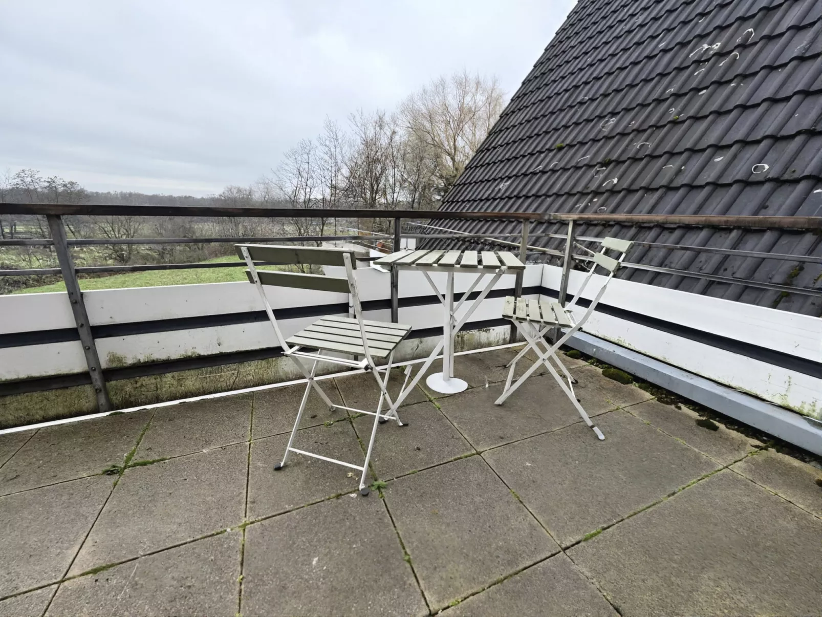 Apartment Am Hang II-Draußen