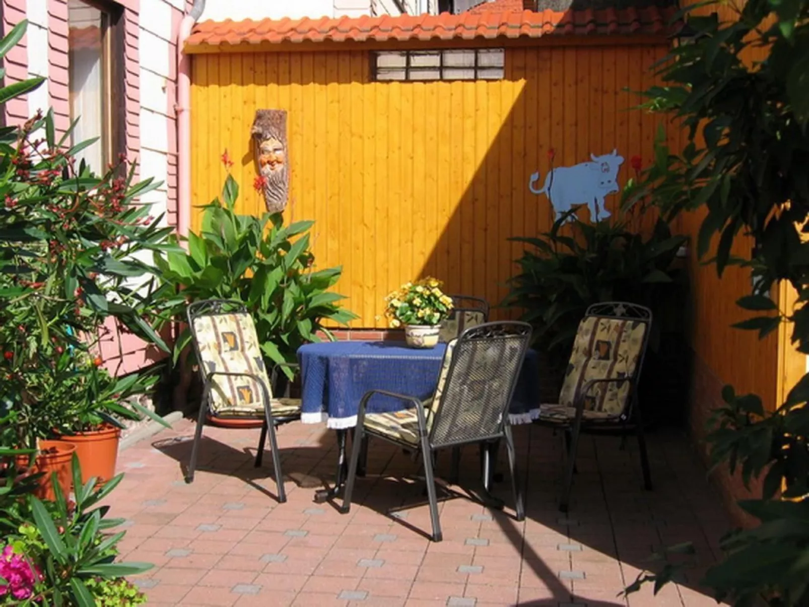 Gästehaus Tröbs-Outside