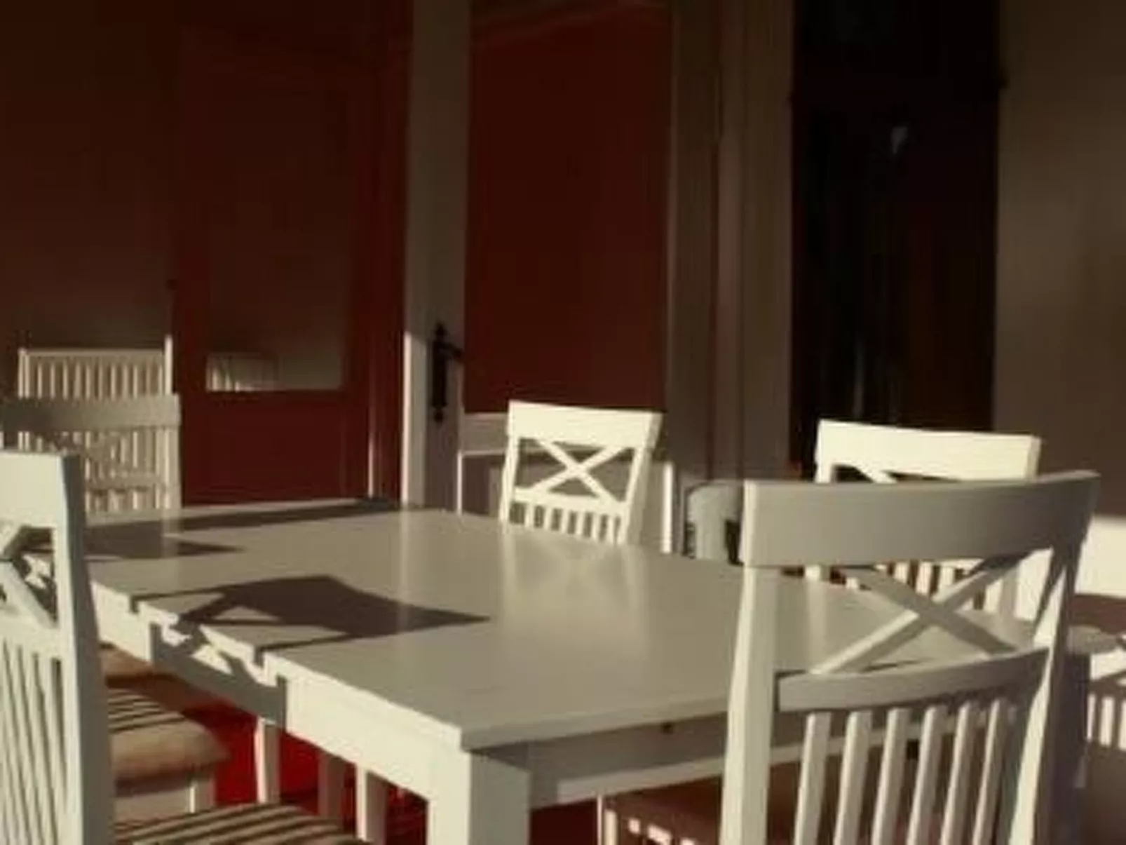 Appartement in Göhren mit Grill und Garten-Drinnen