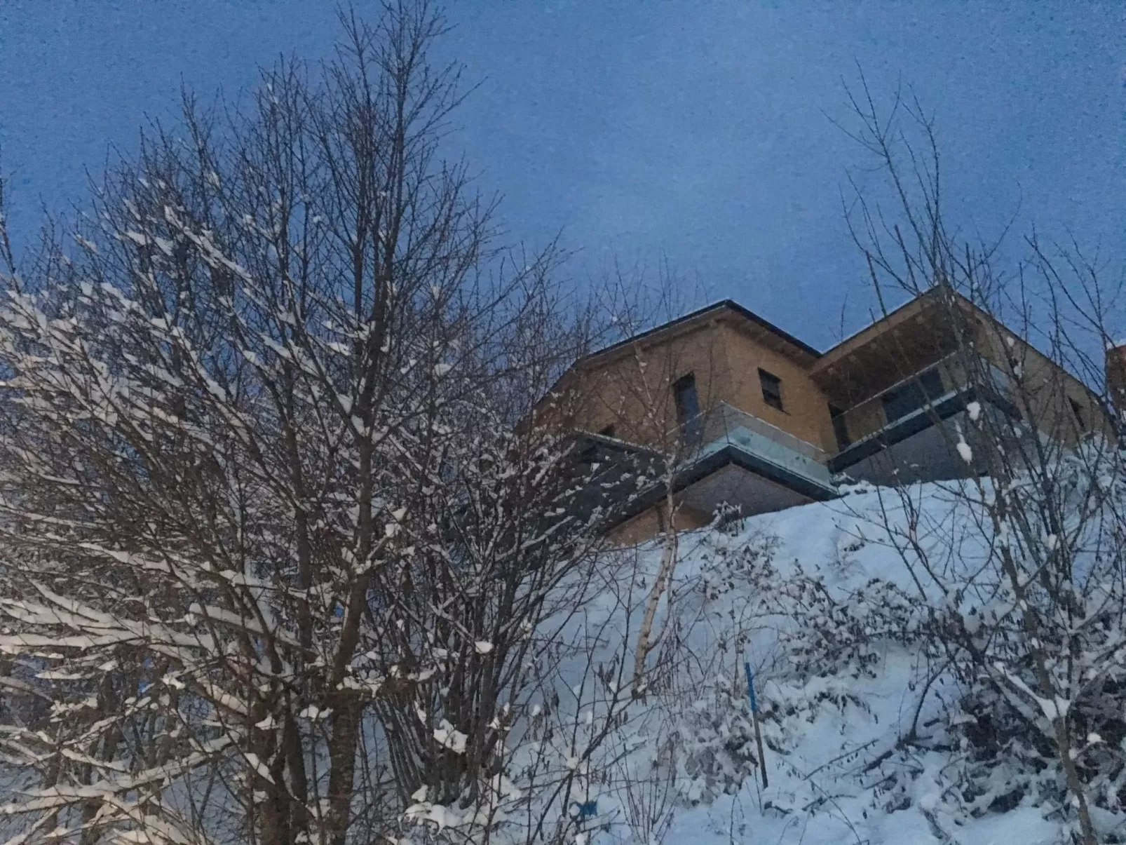 Freistehendes Ferienhaus mit Blick auf den See-Outside
