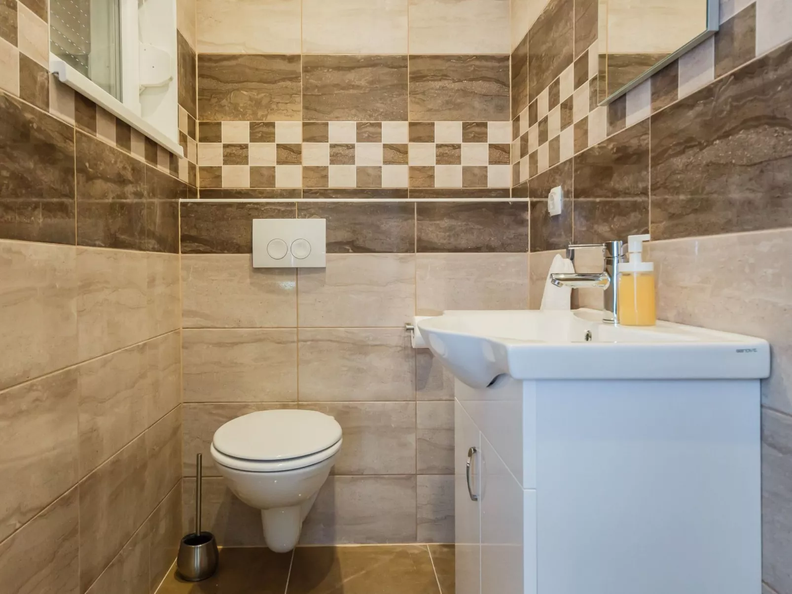 Villa Toni für 12 Personen in Kastel Stari-Drinnen