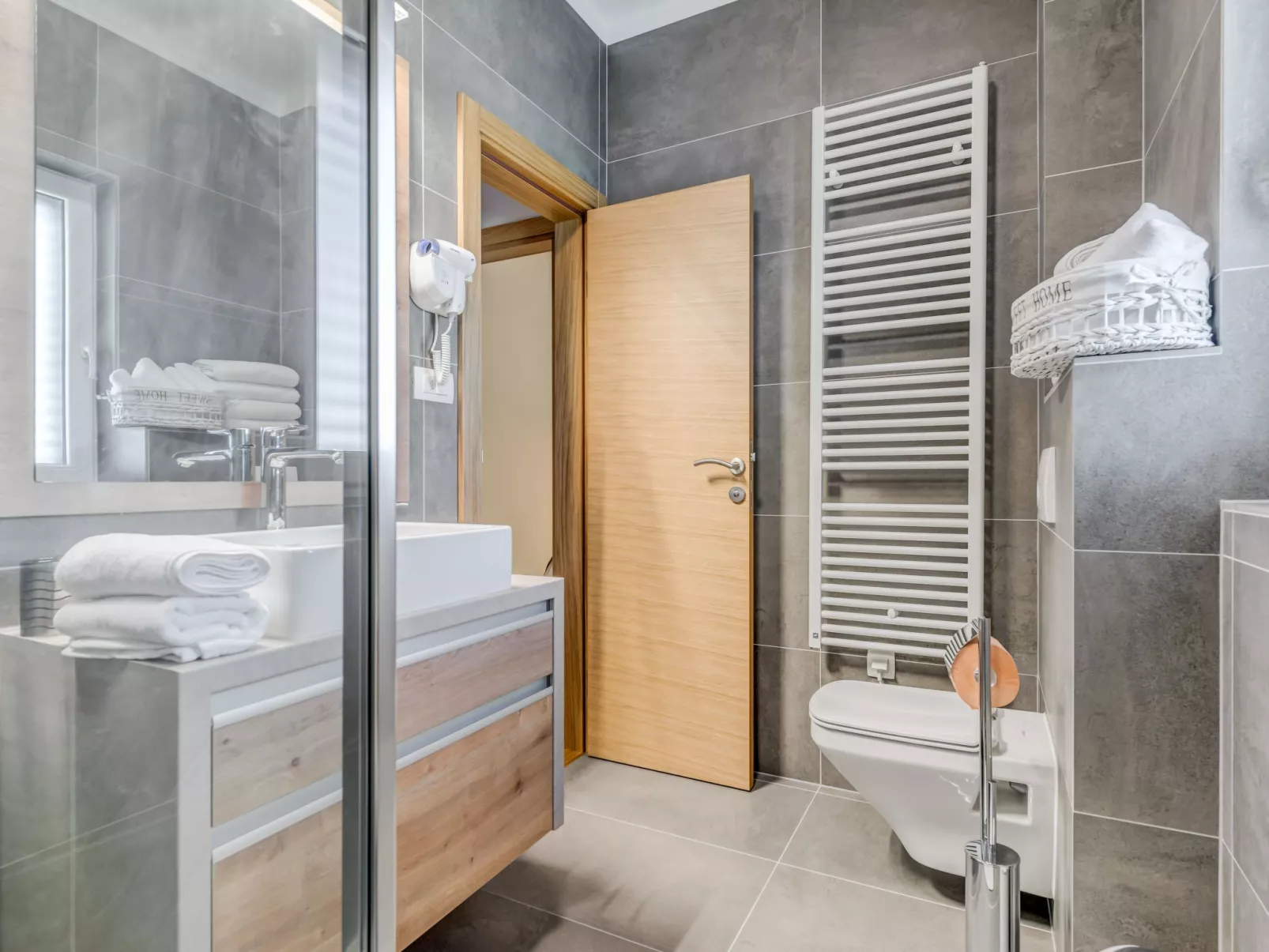 Charmante Villa Ivelja-Drinnen