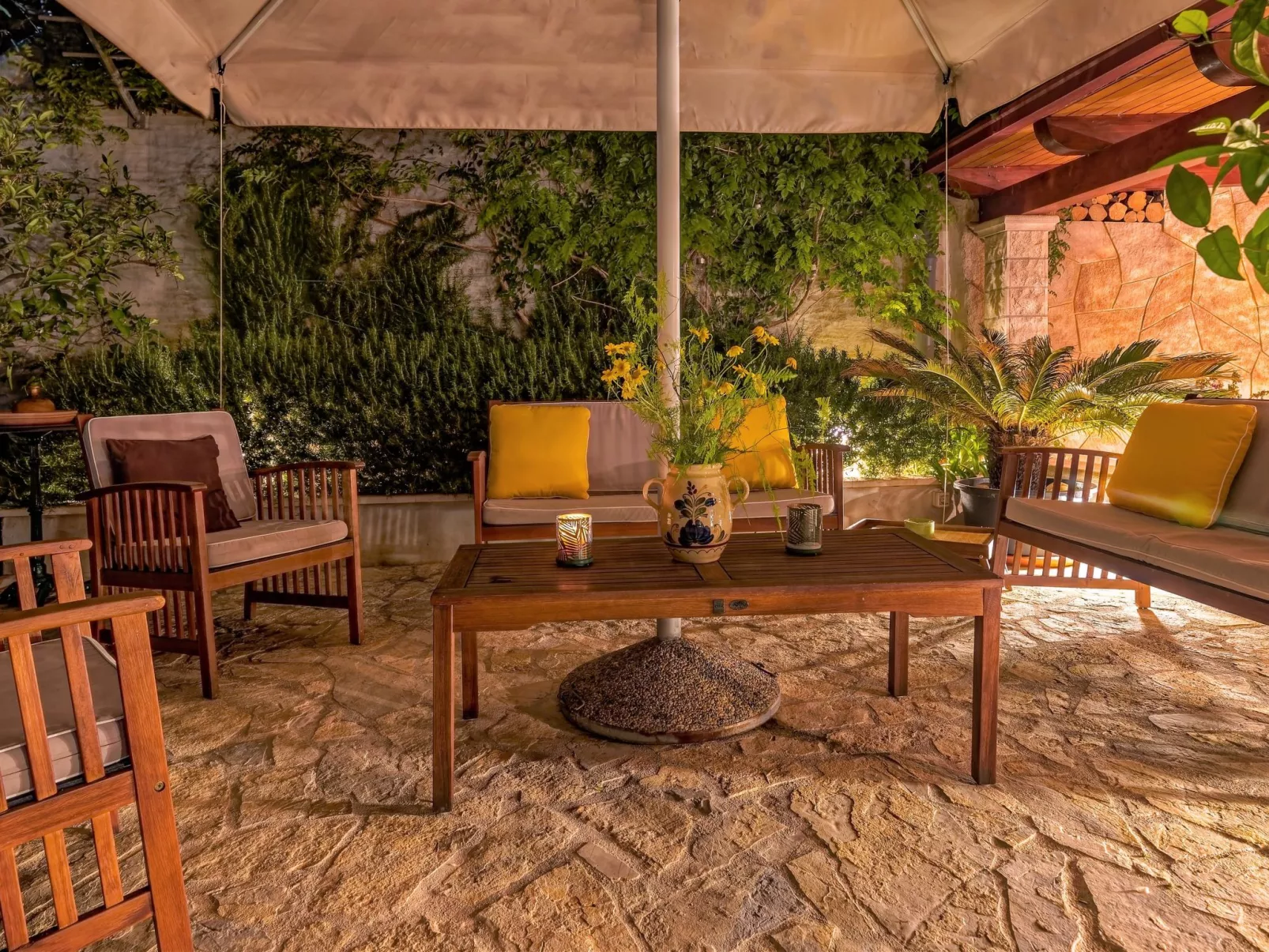 Ferienvilla "Laurus" mit Blick auf das Wasser-Outside