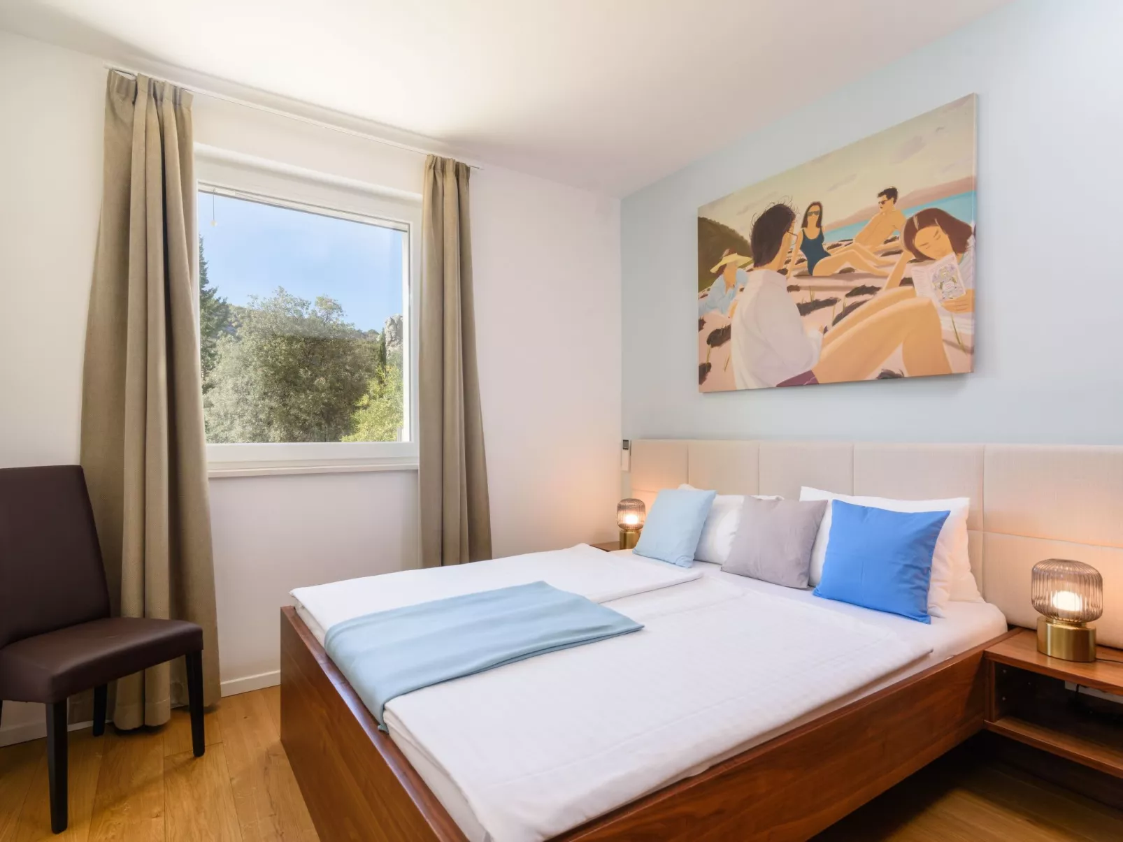 Villa by the Sea-Drinnen