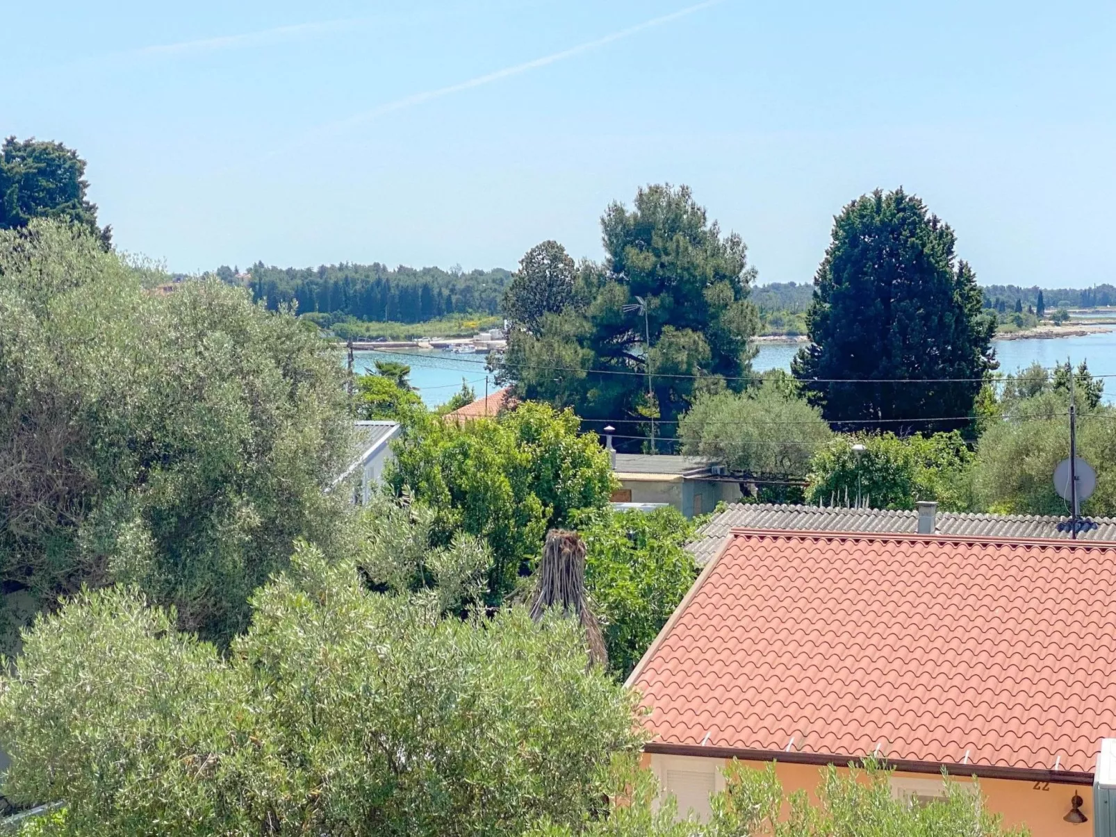 Wohnung "Romina" direkt am Strand-Draußen