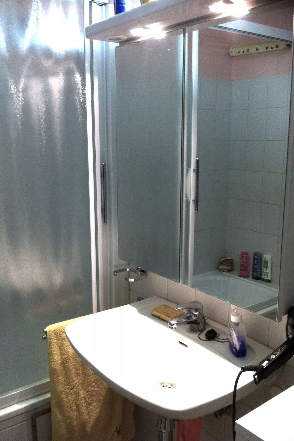 Wohnung "Wie zu Hause" mit Blick auf das Wasser-Dedans