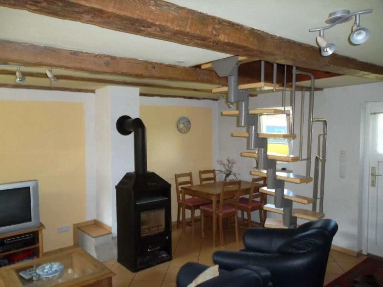 Freistehendes Ferienhaus in ruhiger Lage-Dedans