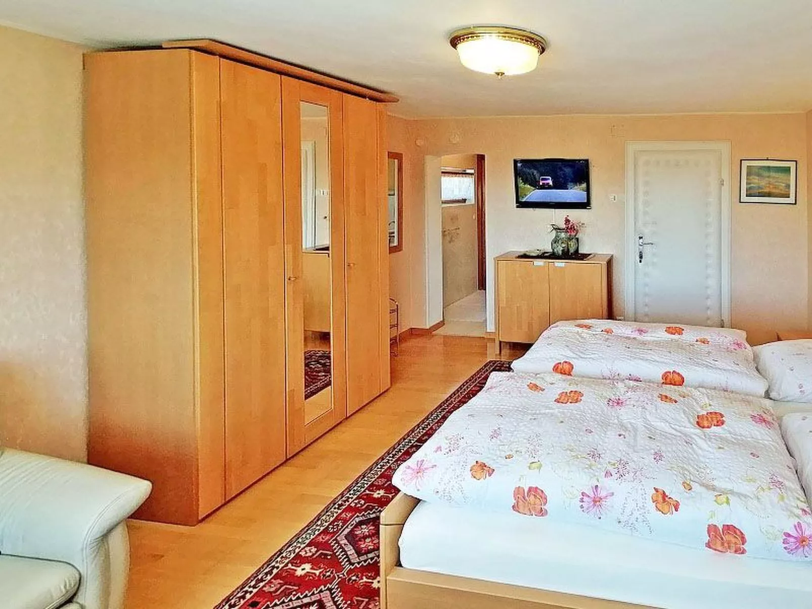 Ferien-Apartment-Drinnen