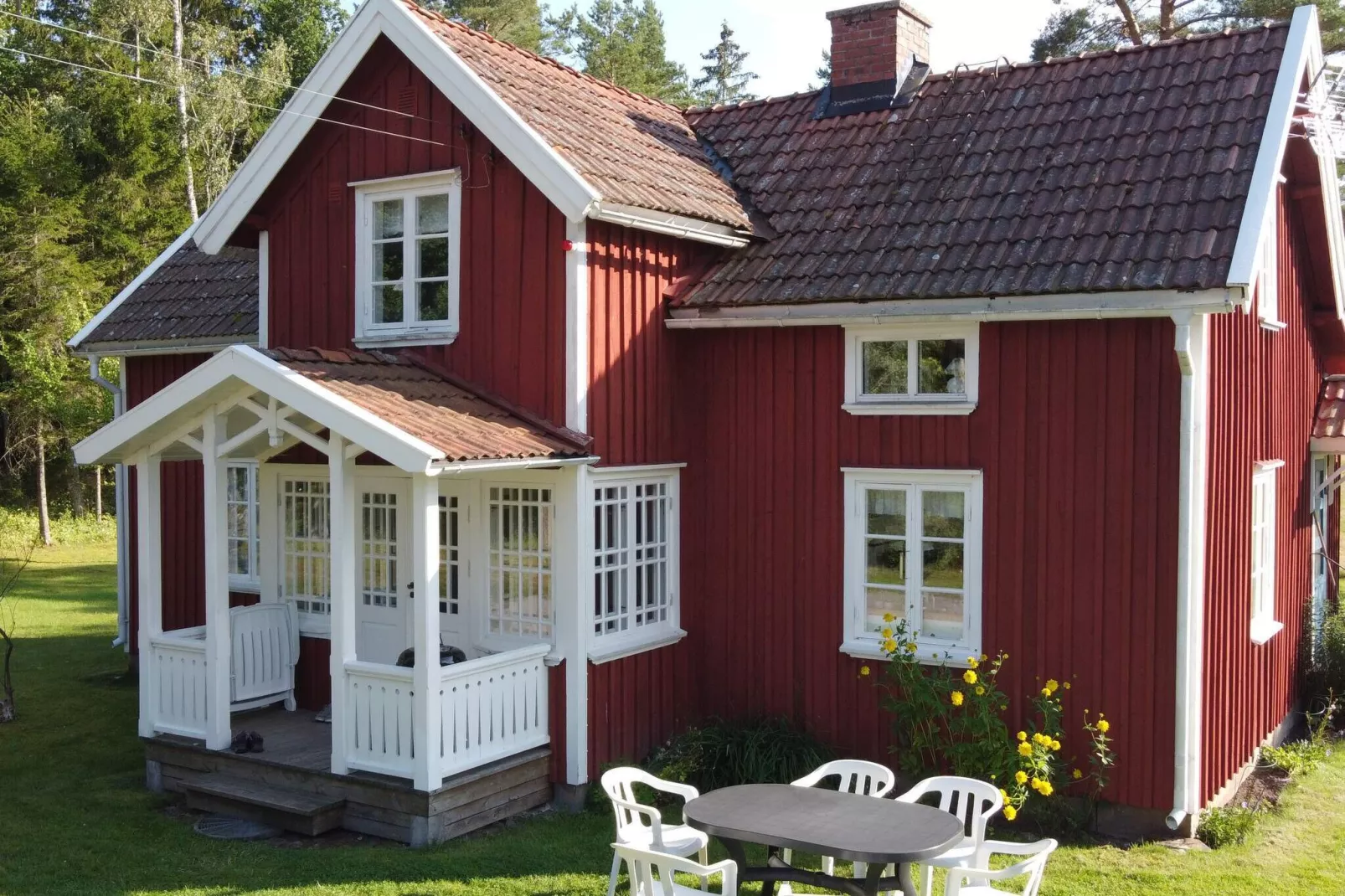 6 person holiday home in GRÄSTORP-By Traum