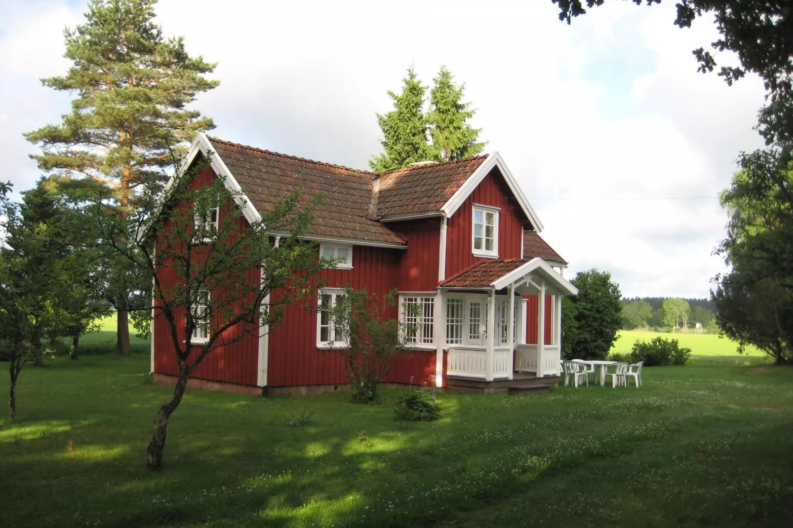 6 person holiday home in GRÄSTORP-By Traum
