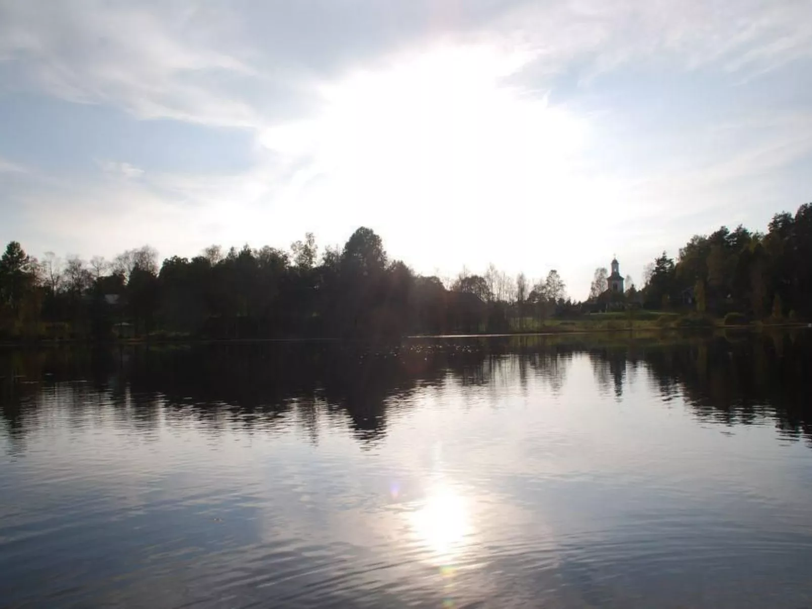 Idyllisch gelegenes, ebenerdiges Haus mit Terrasse-Drinnen